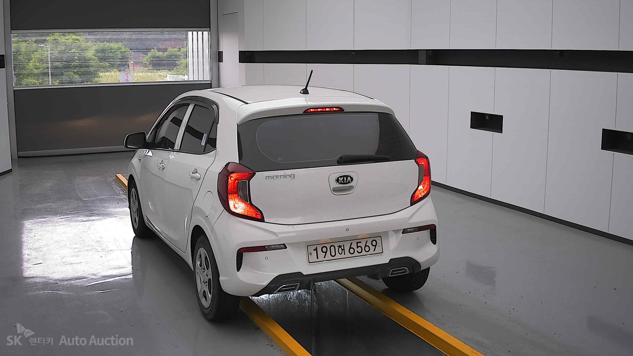 2022 - kia morning