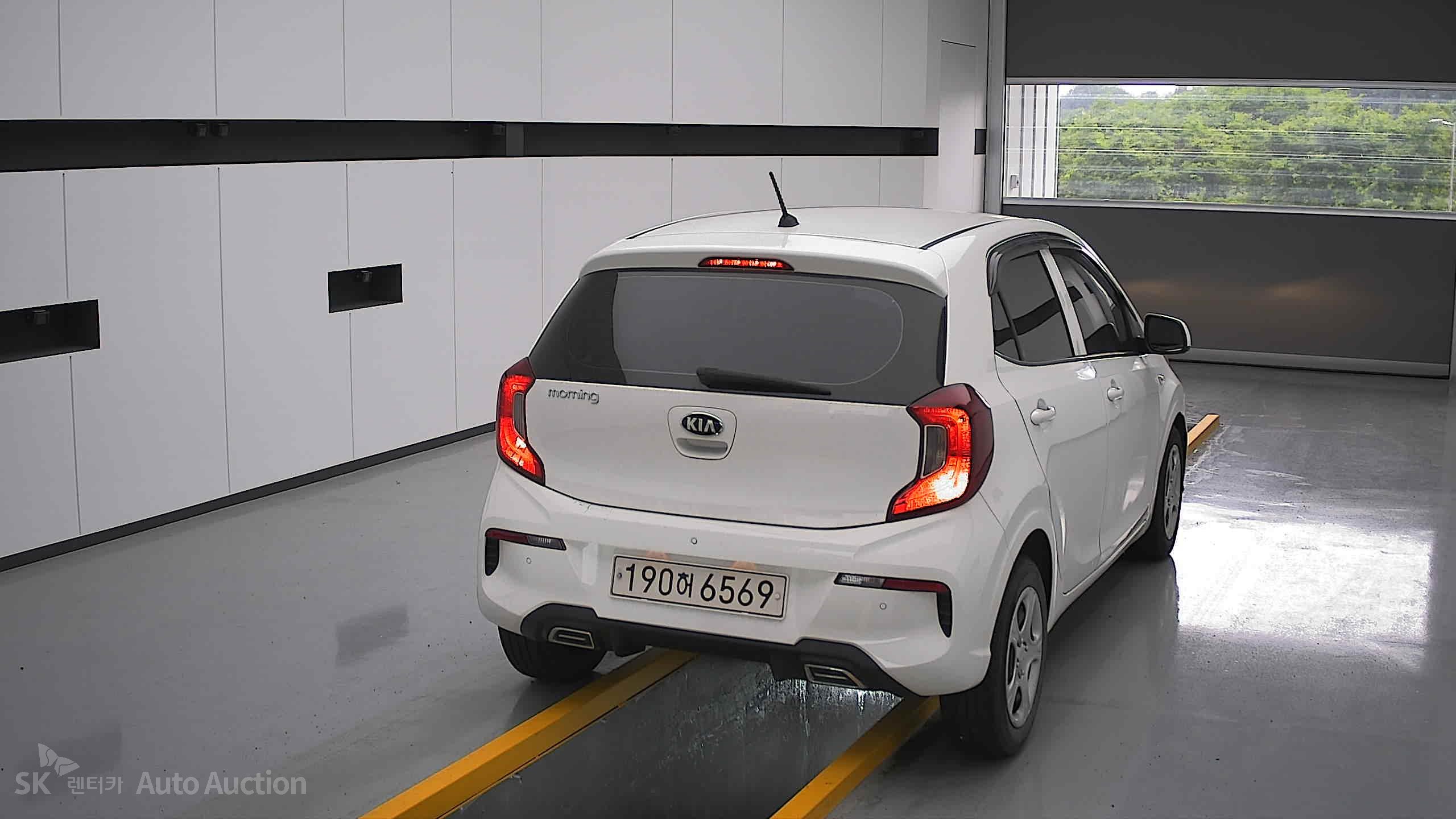 2022 - kia morning