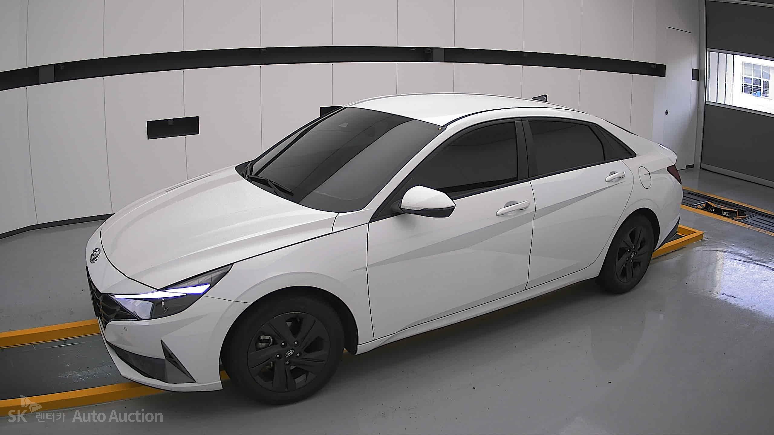 2023 - hyundai avante