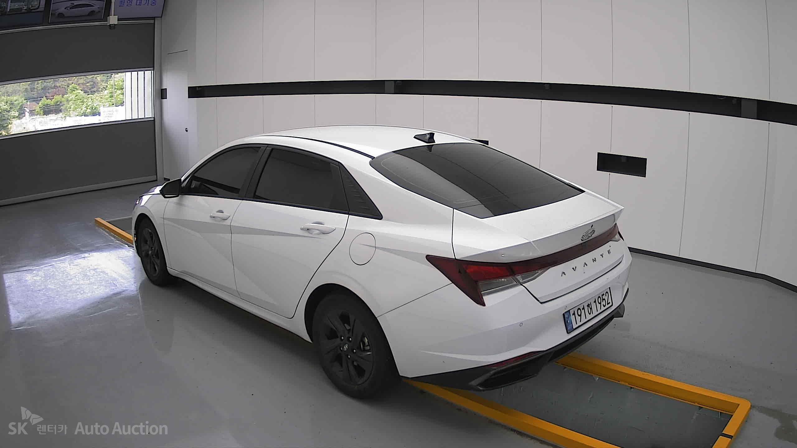2023 - hyundai avante
