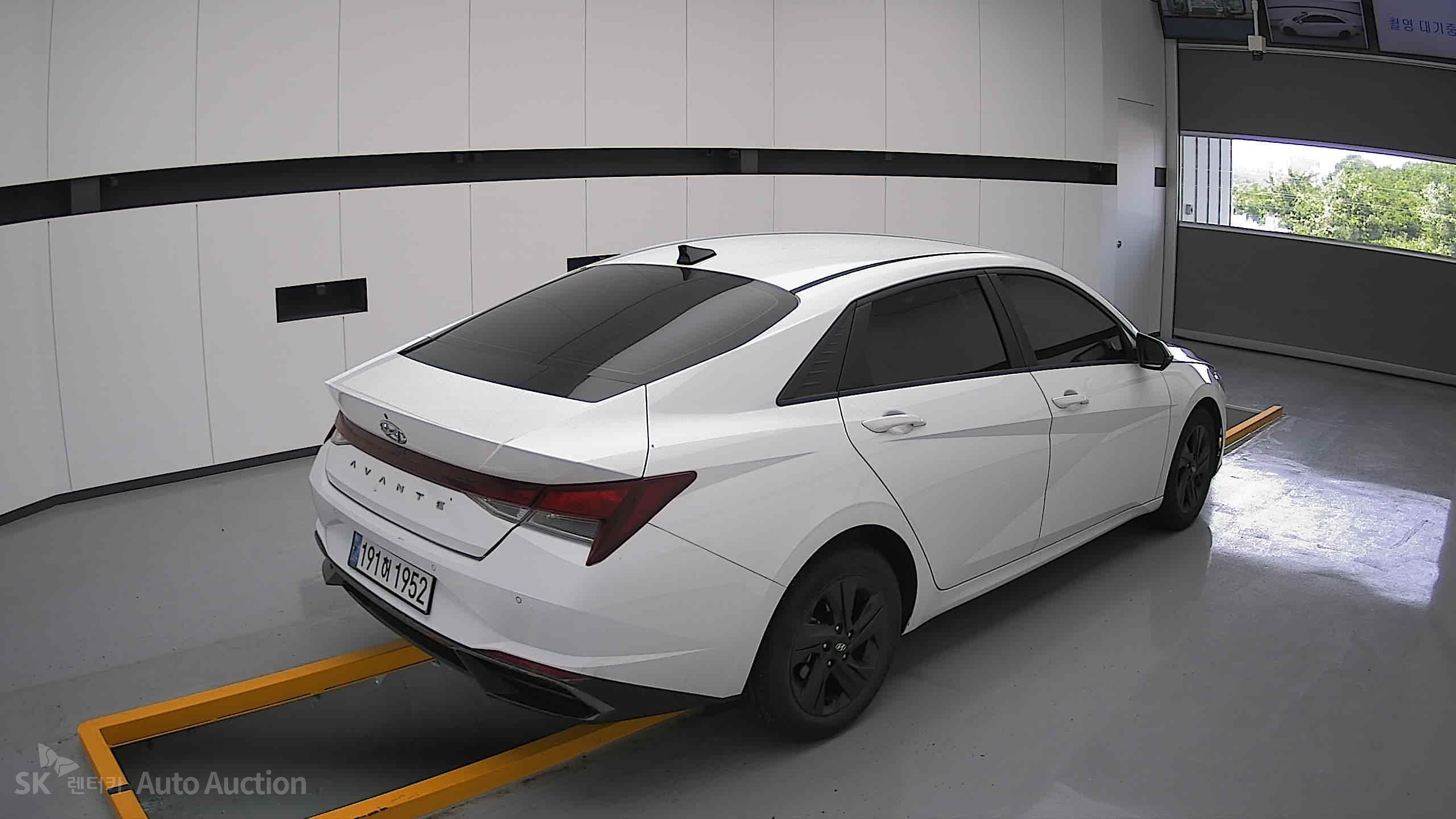 2023 - hyundai avante