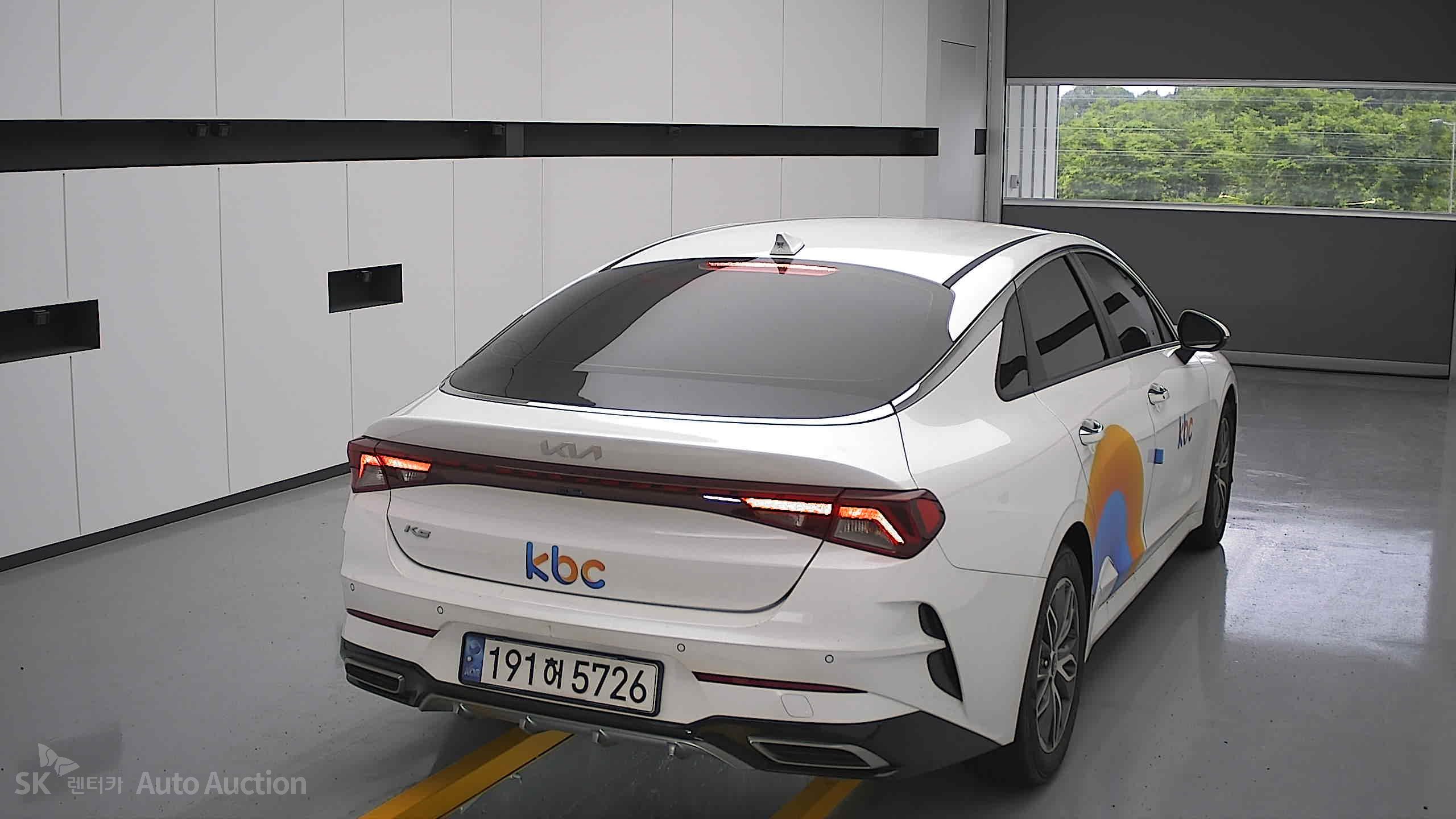 2022 - kia k5