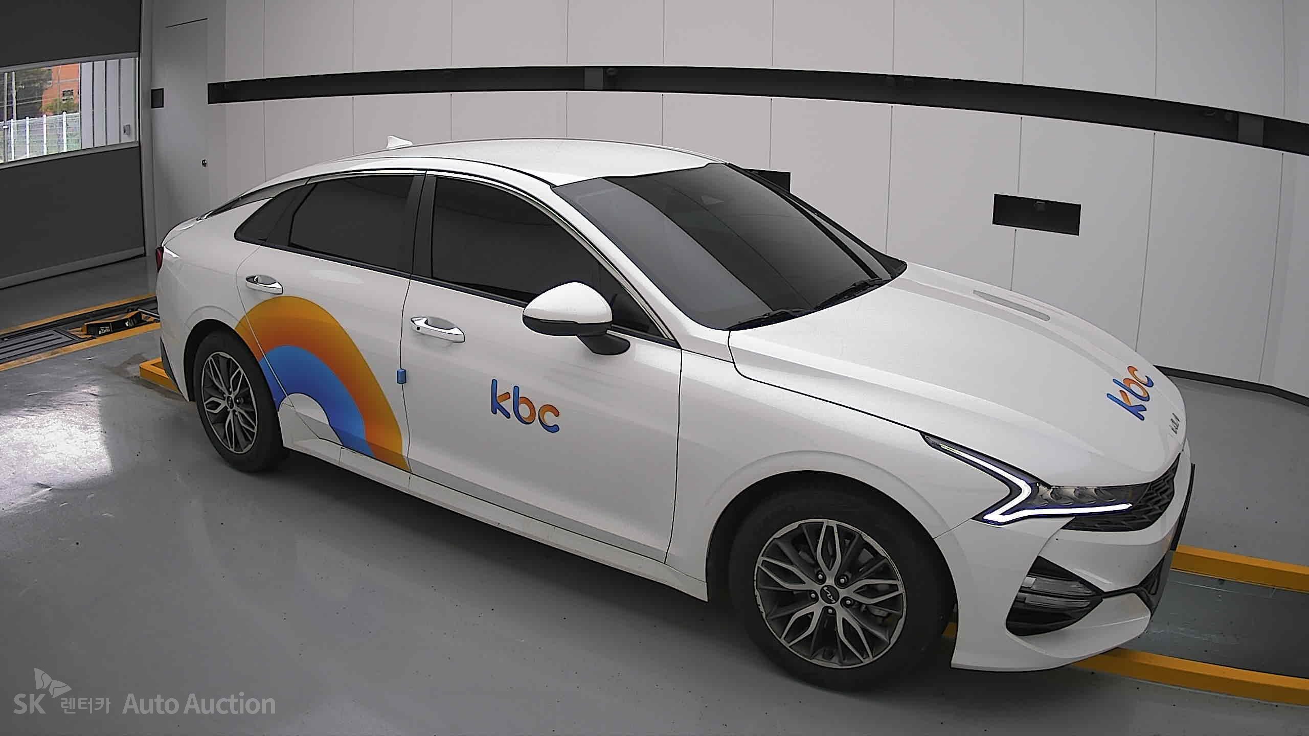 2022 - kia k5