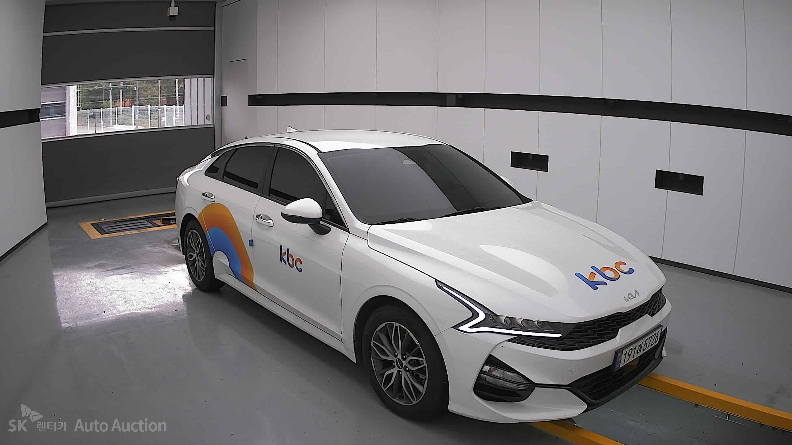 2022 - kia k5