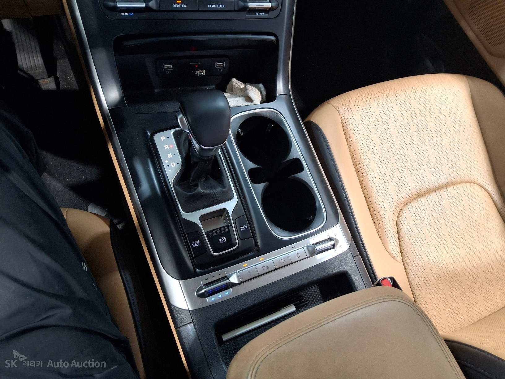 2021 - kia carnival