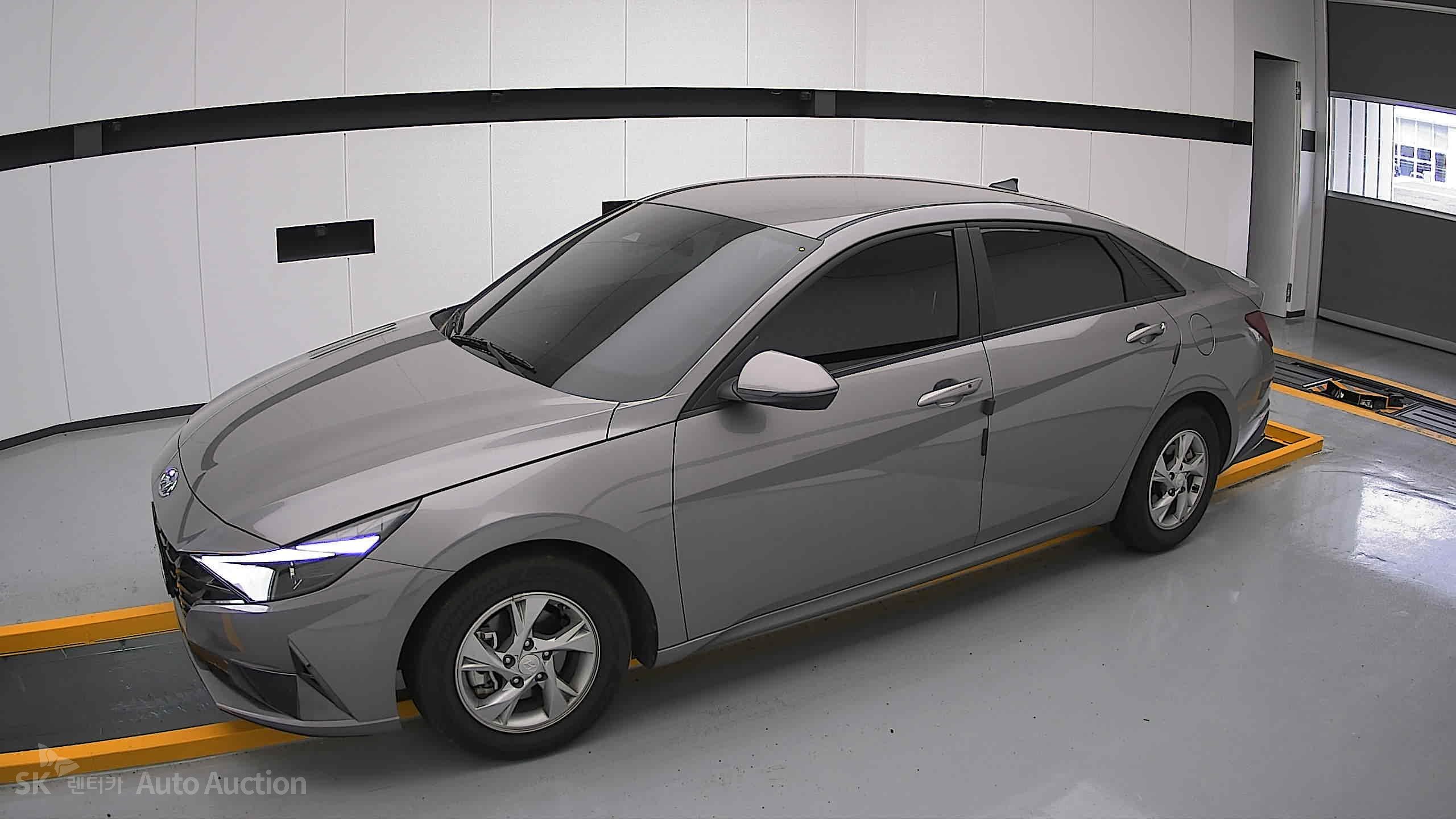 2023 - hyundai avante