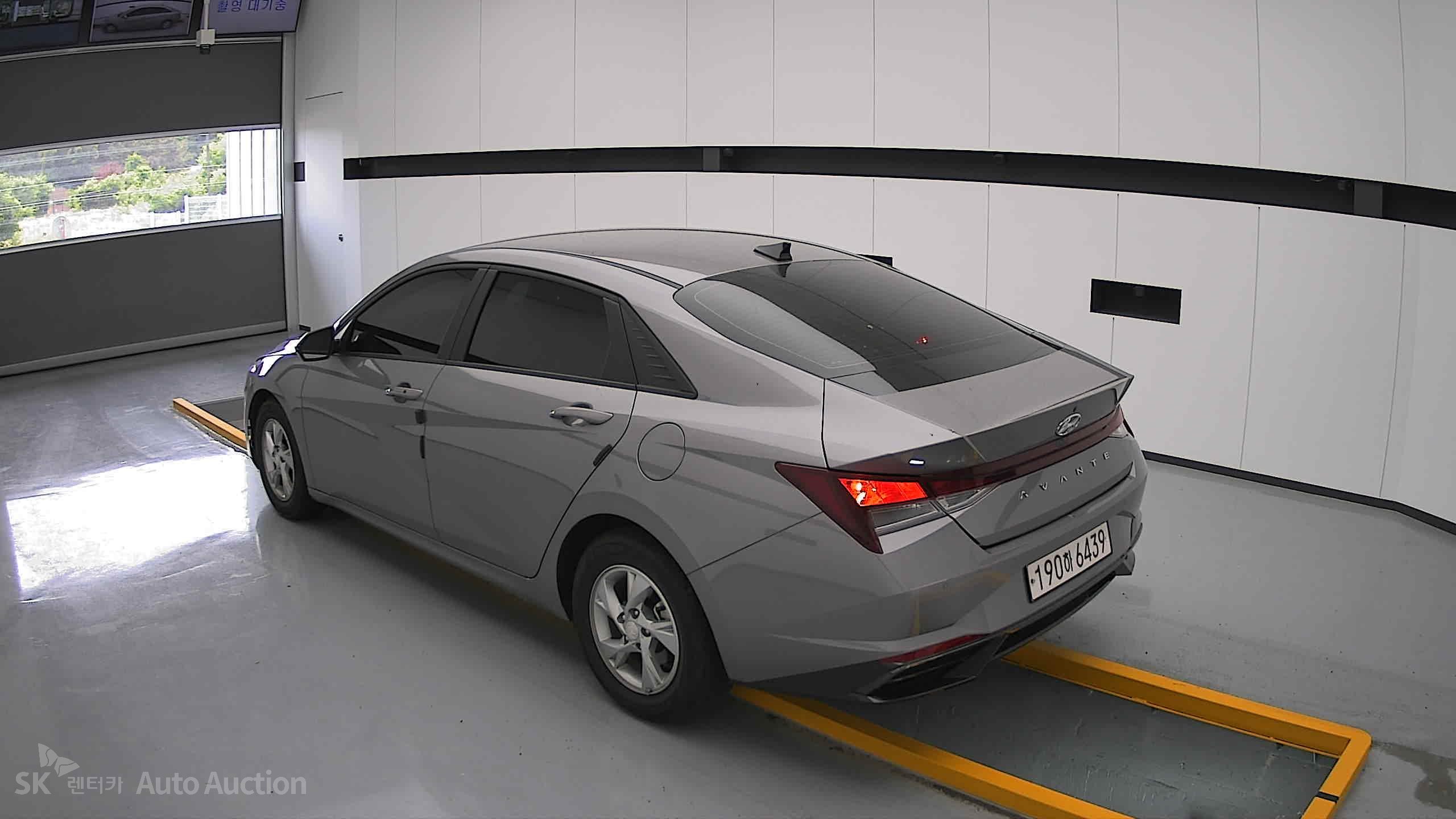 2023 - hyundai avante