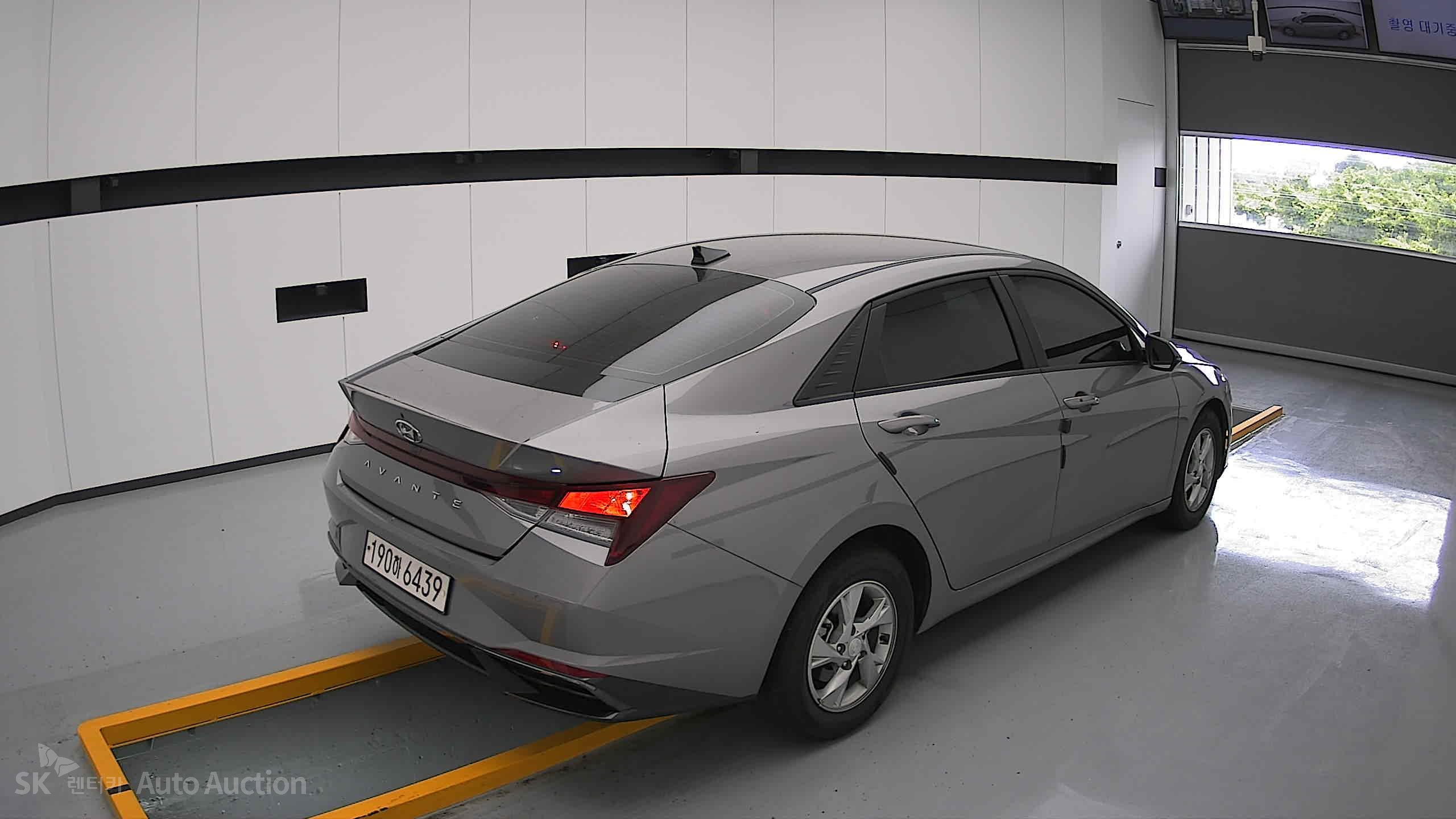 2023 - hyundai avante