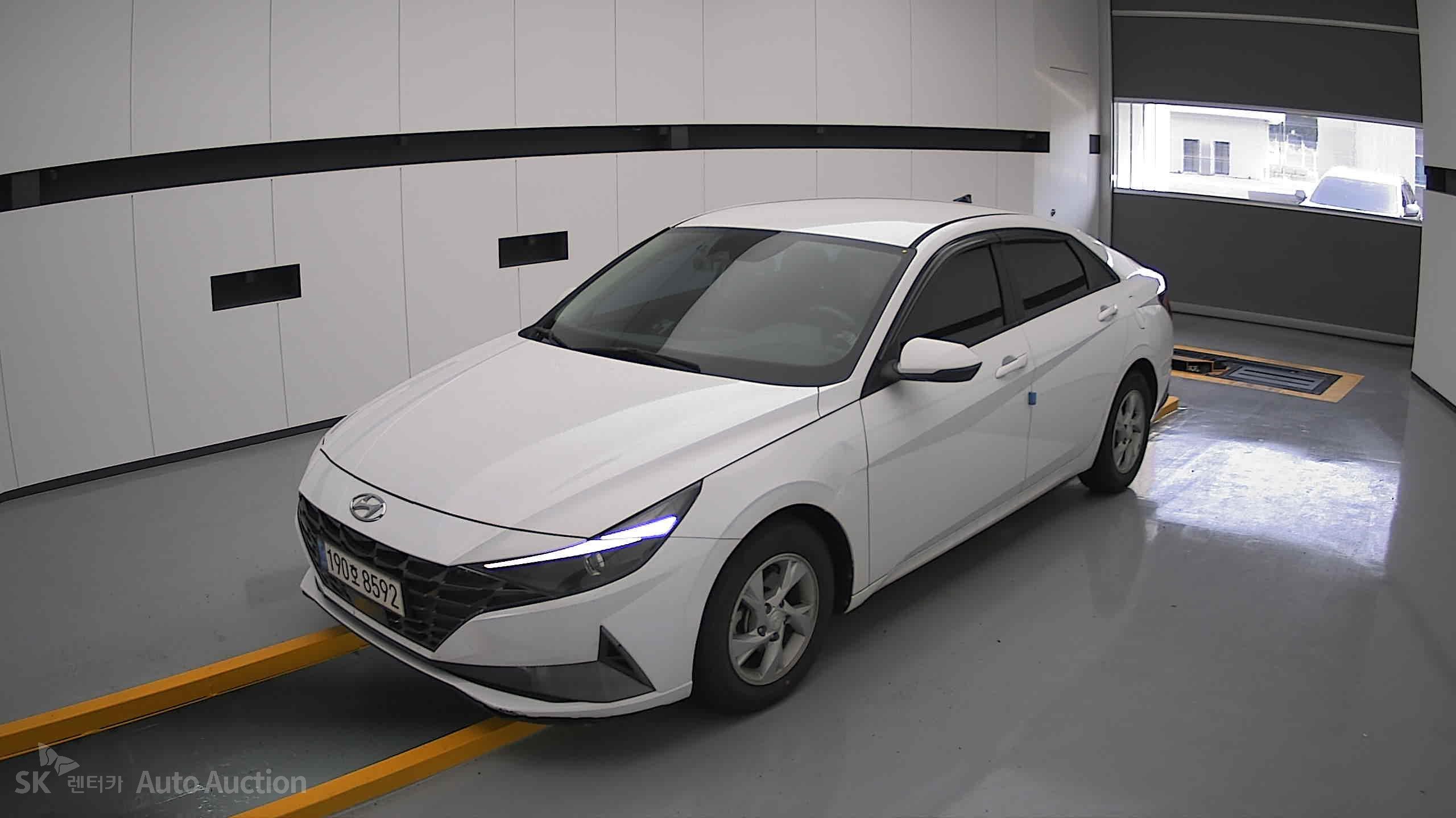 2023 - hyundai avante