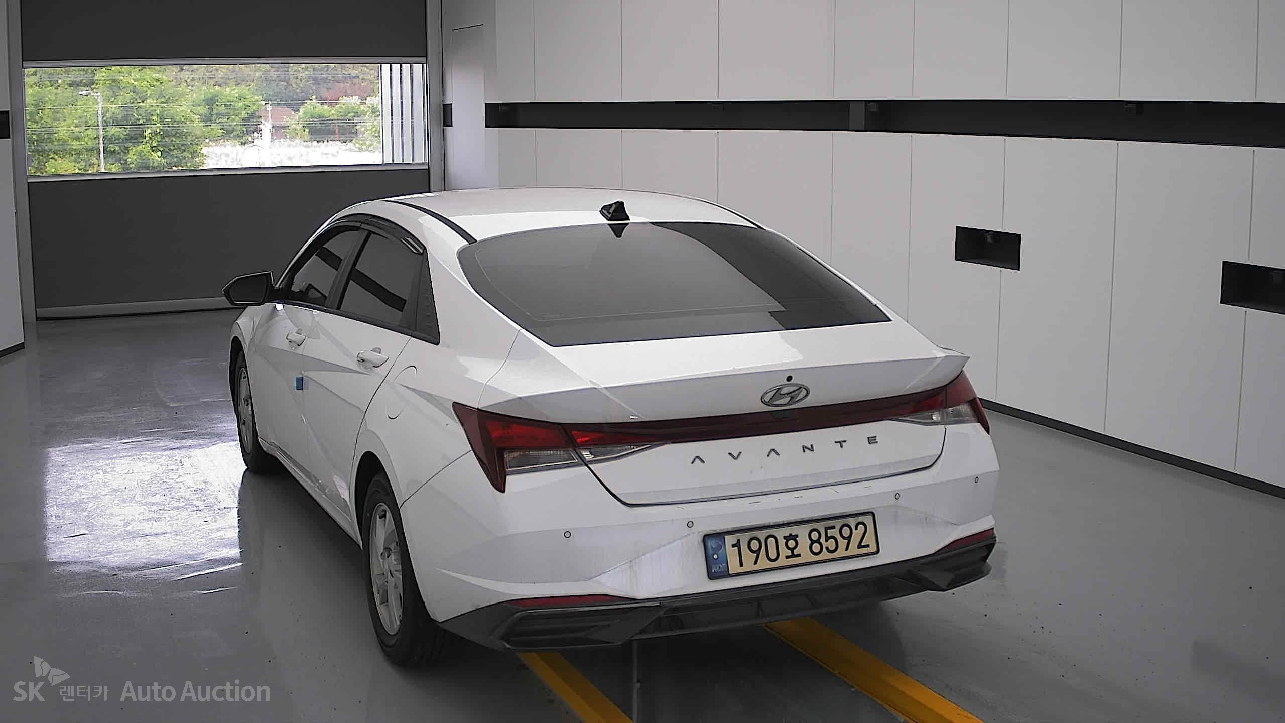 2023 - hyundai avante