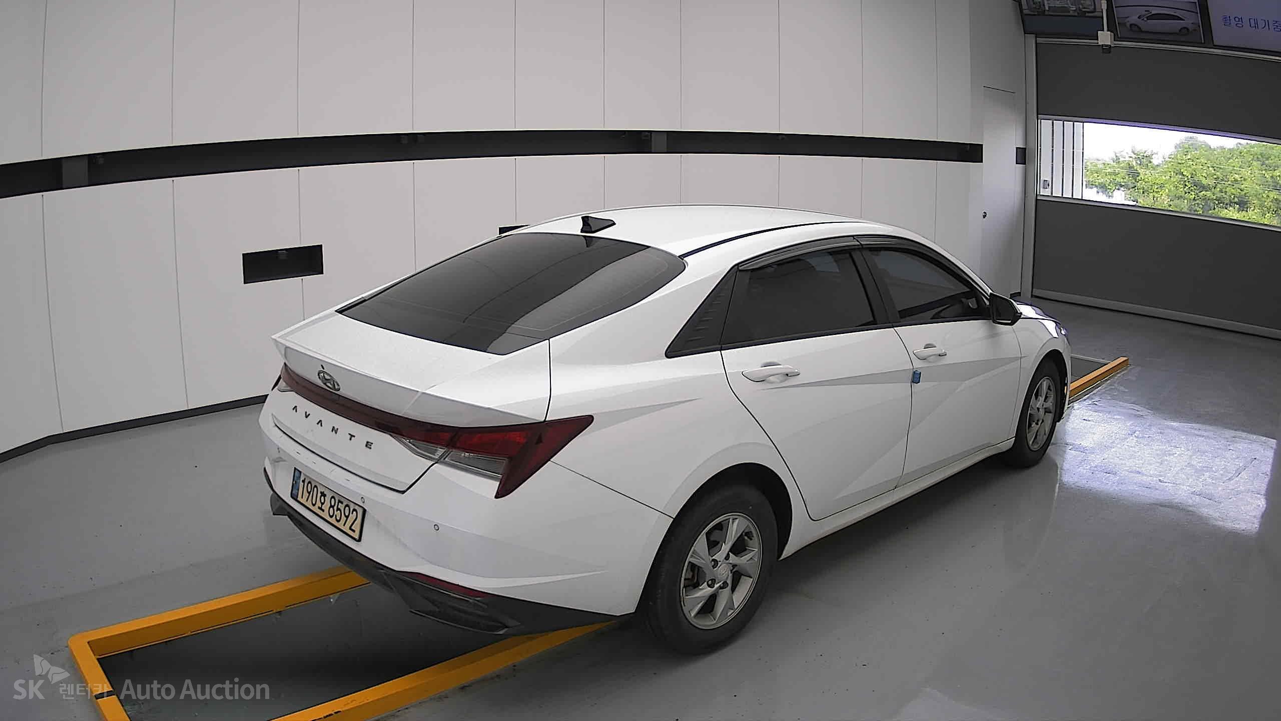 2023 - hyundai avante