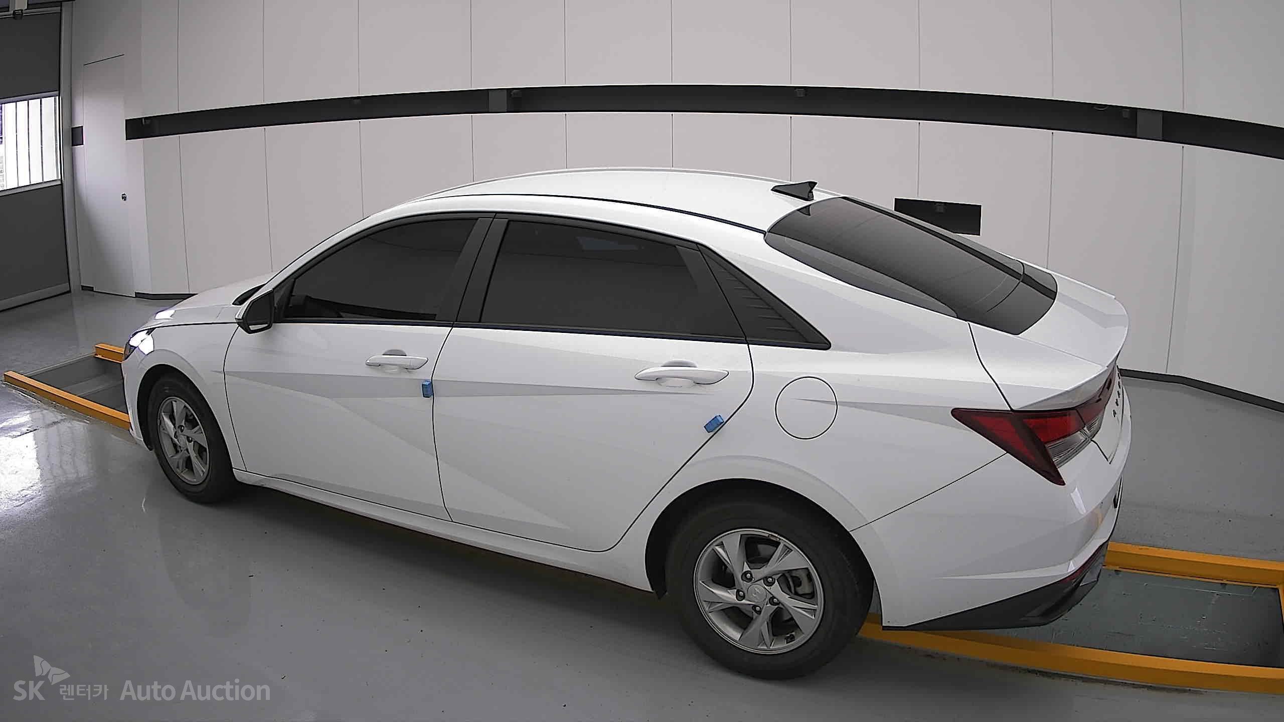 2023 - hyundai avante