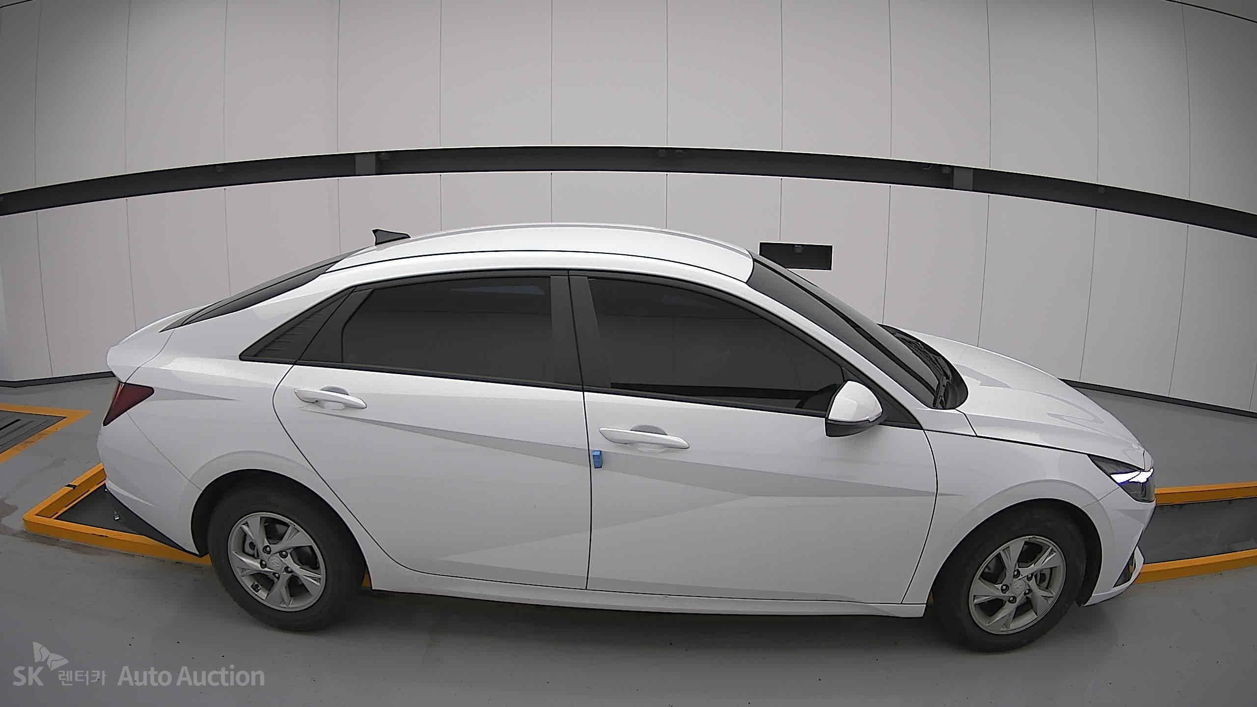 2023 - hyundai avante