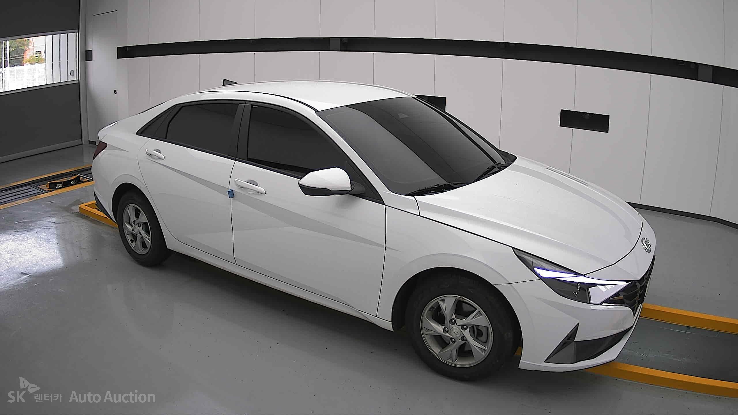 2023 - hyundai avante
