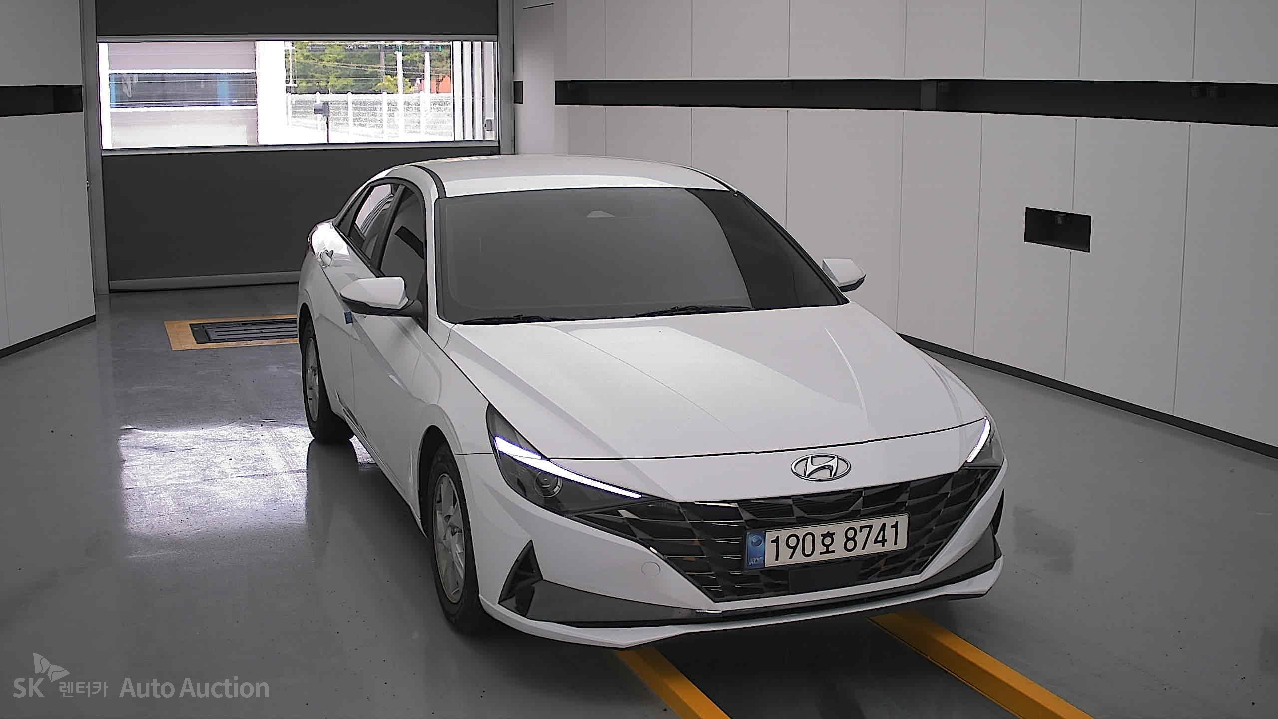 2023 - hyundai avante