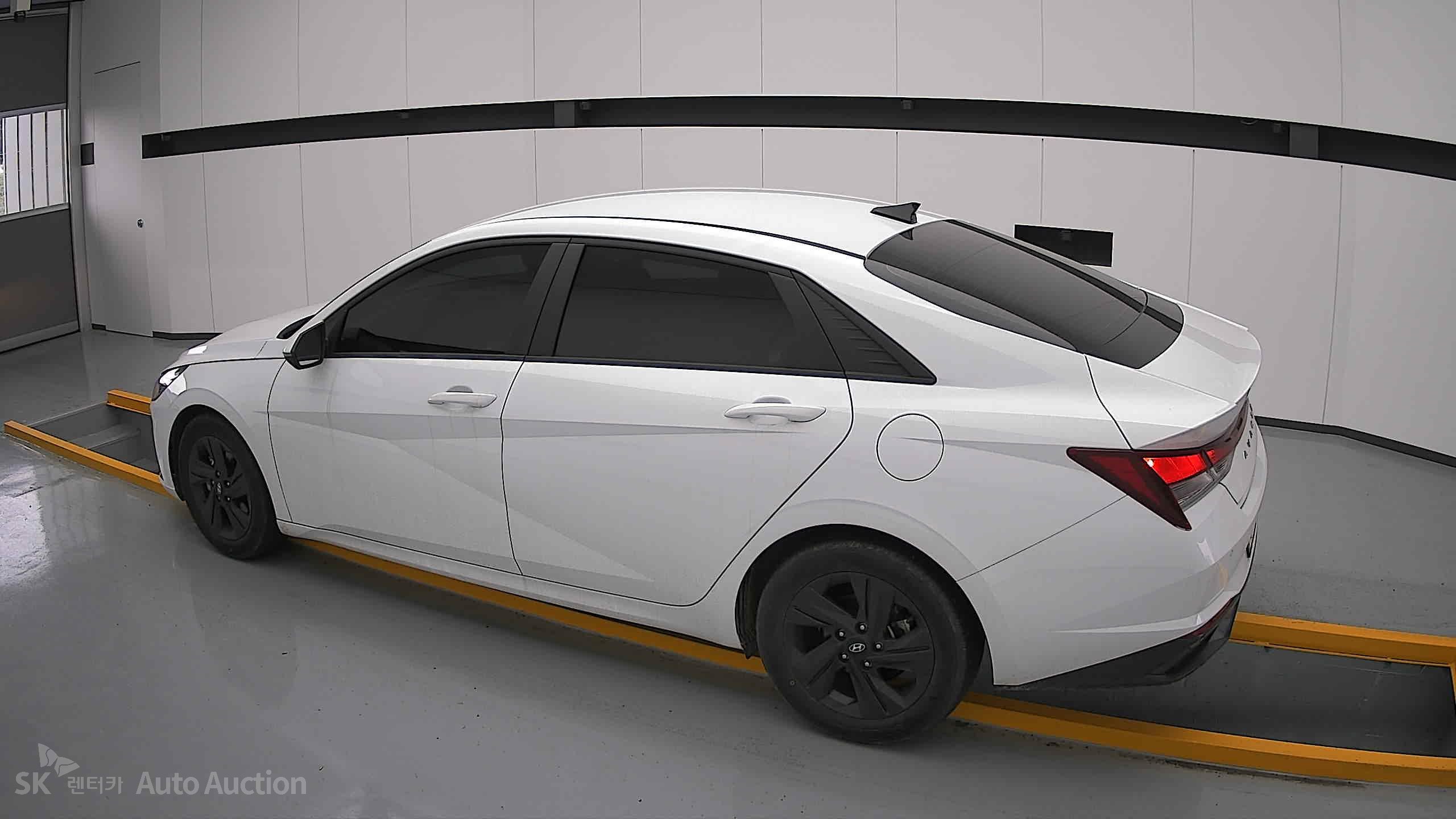 2023 - hyundai avante