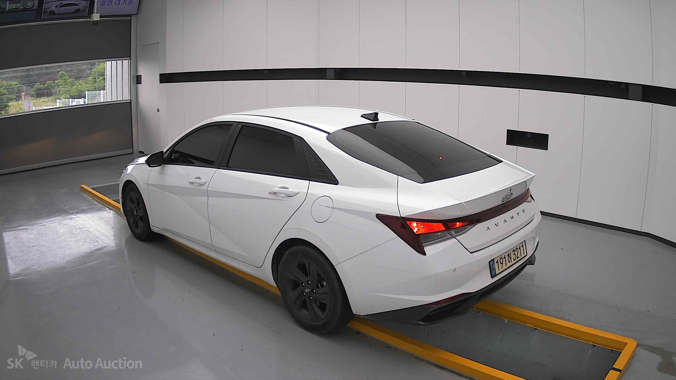 2023 - hyundai avante