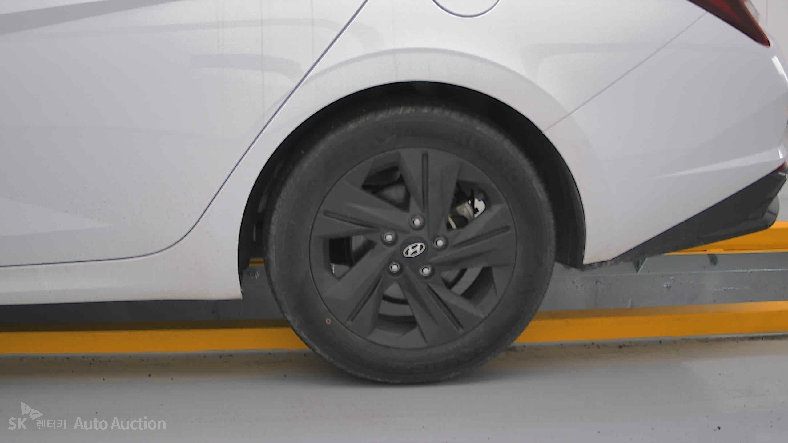 2023 - hyundai avante