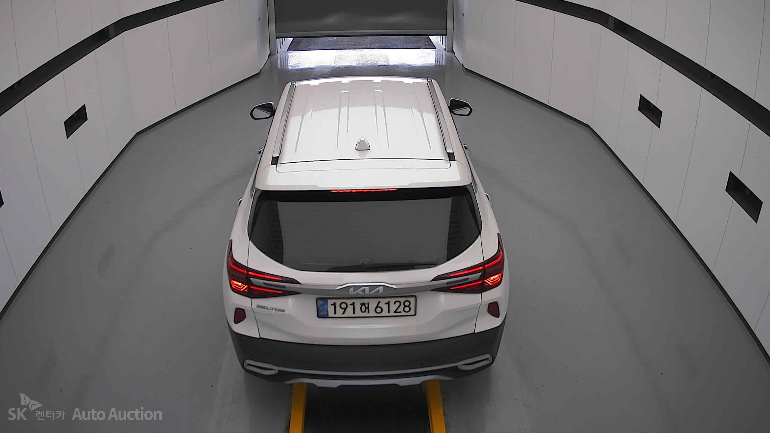 2023 - kia seltos