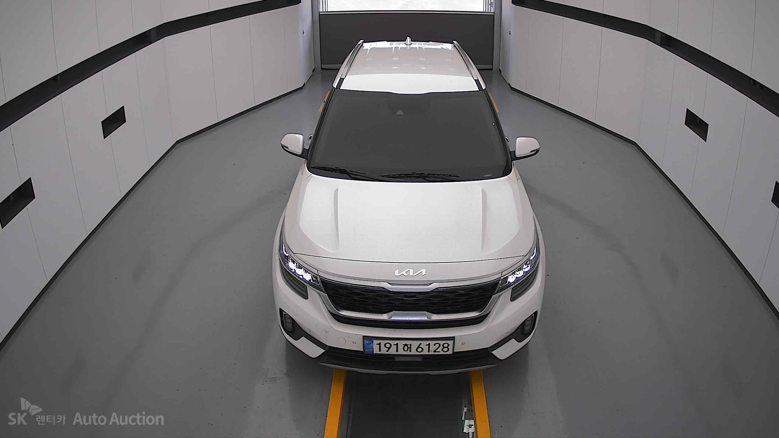 2023 - kia seltos