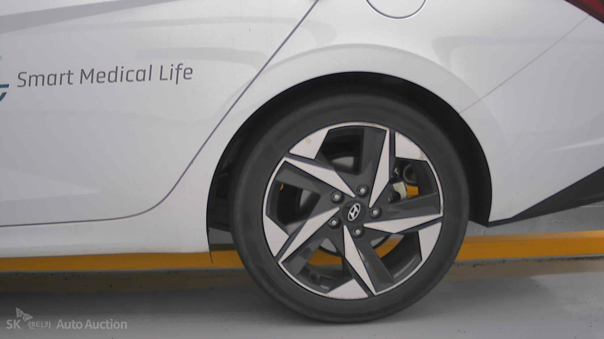 2023 - hyundai avante