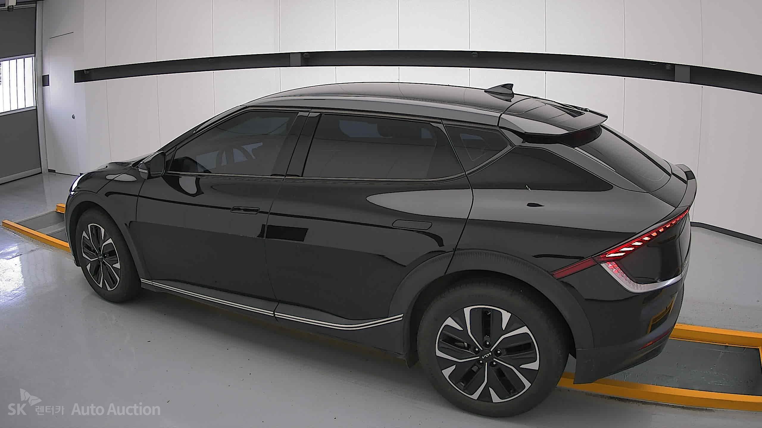 2022 - kia ev6