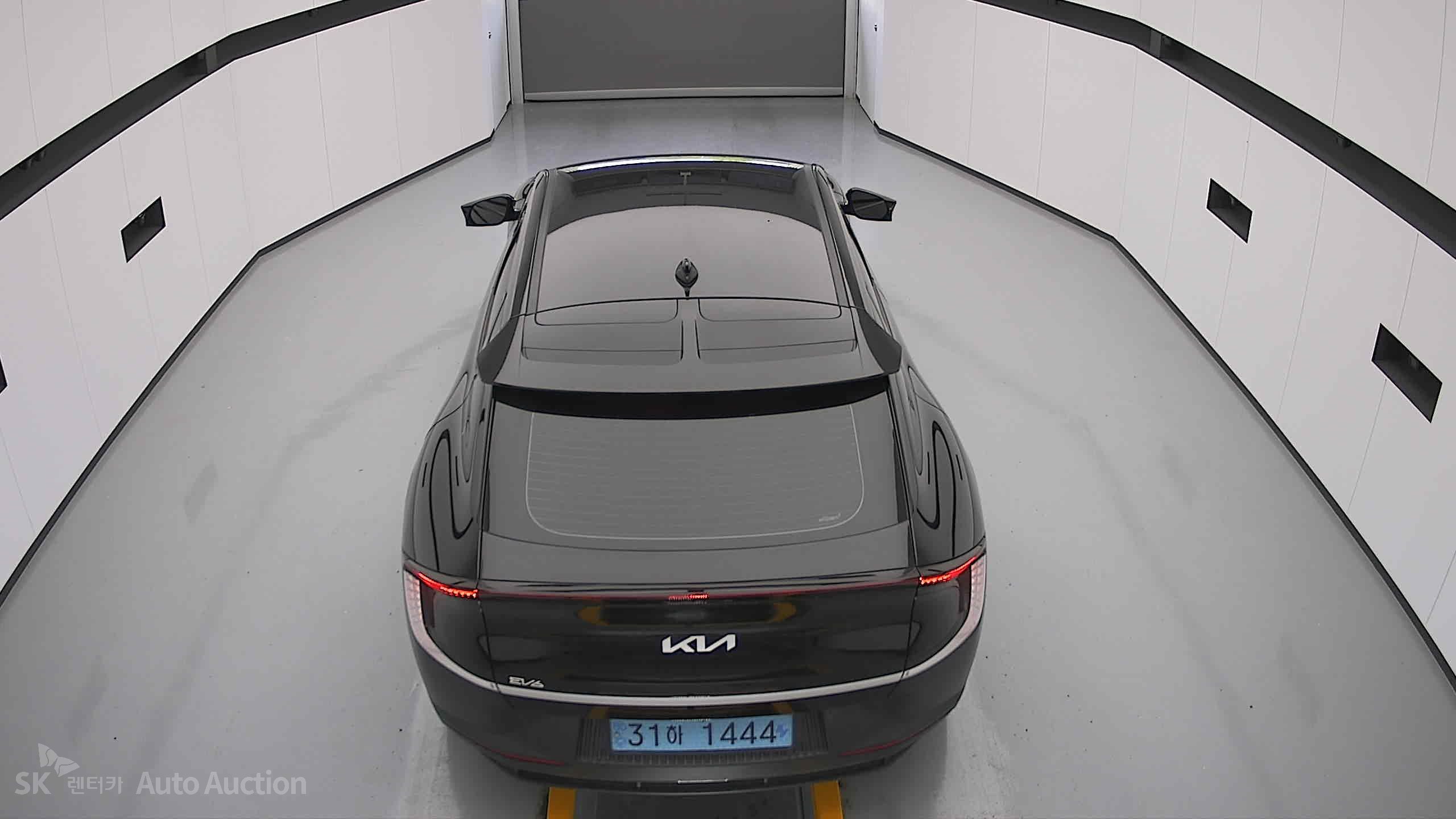 2022 - kia ev6