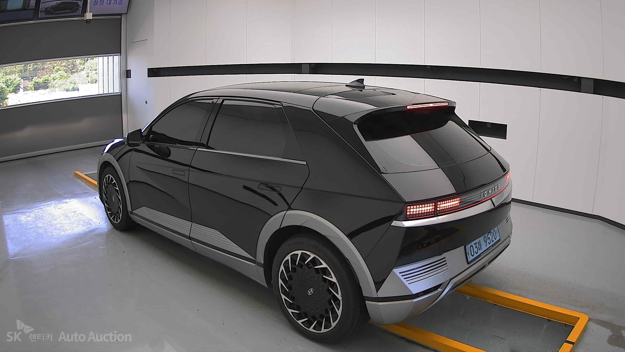 2023 - hyundai ioniq