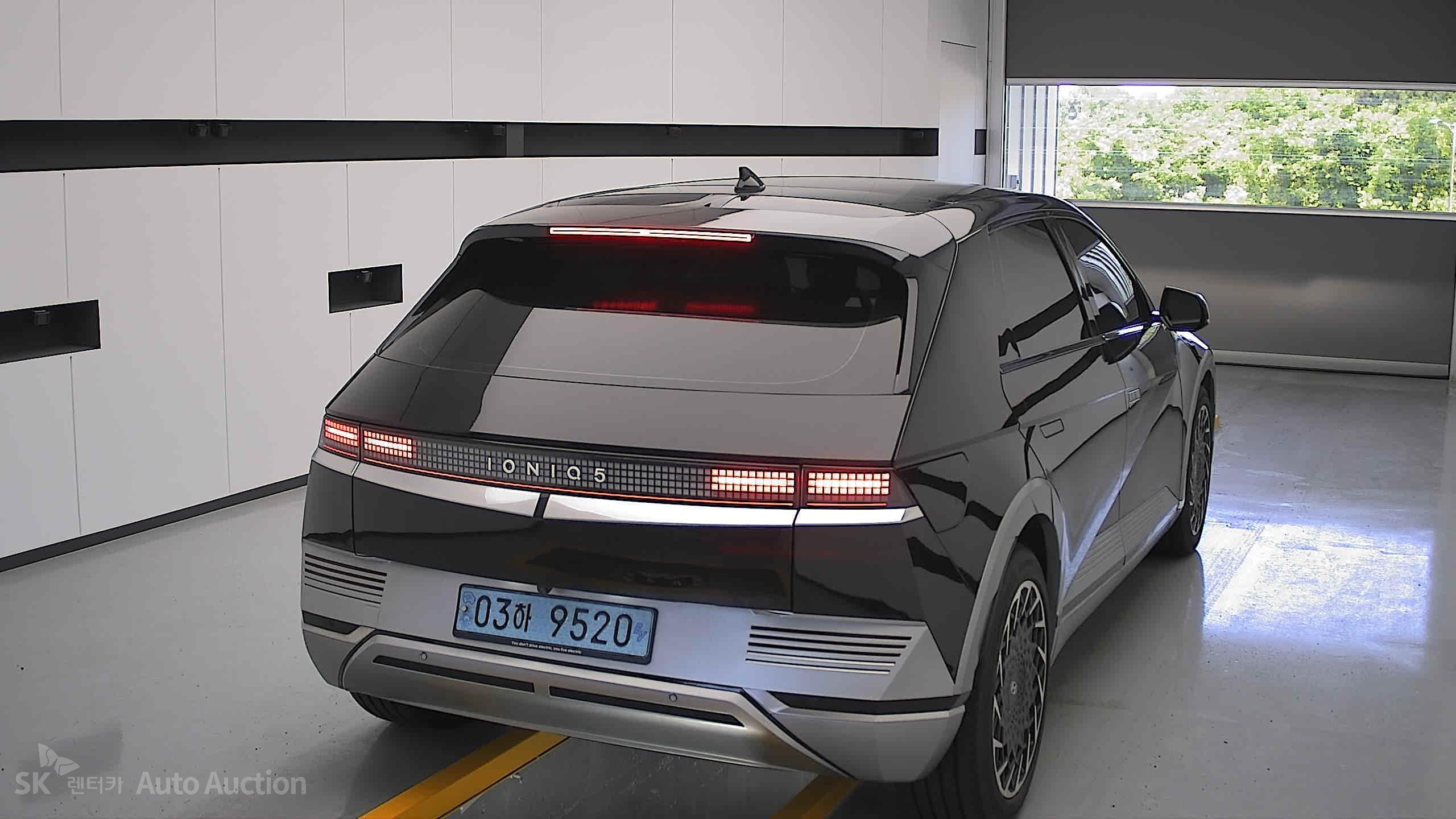 2023 - hyundai ioniq