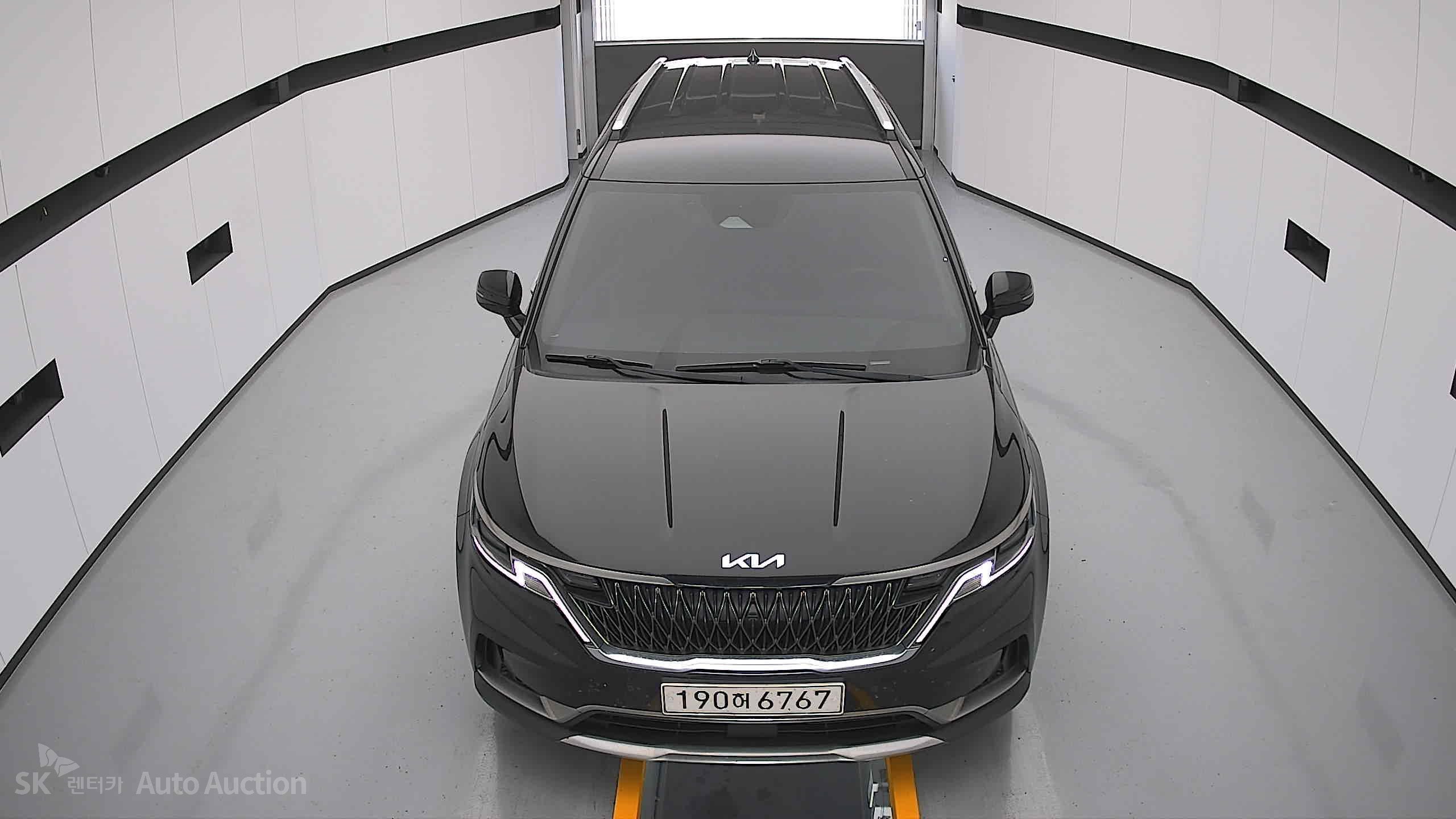 2022 - kia carnival