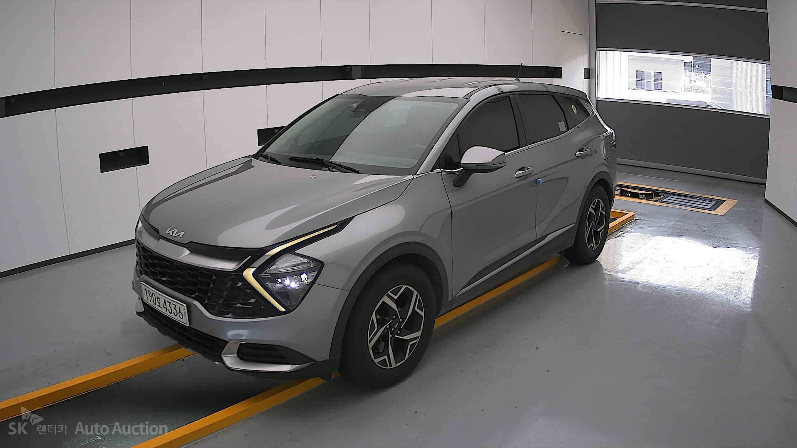 2022 - kia sportage