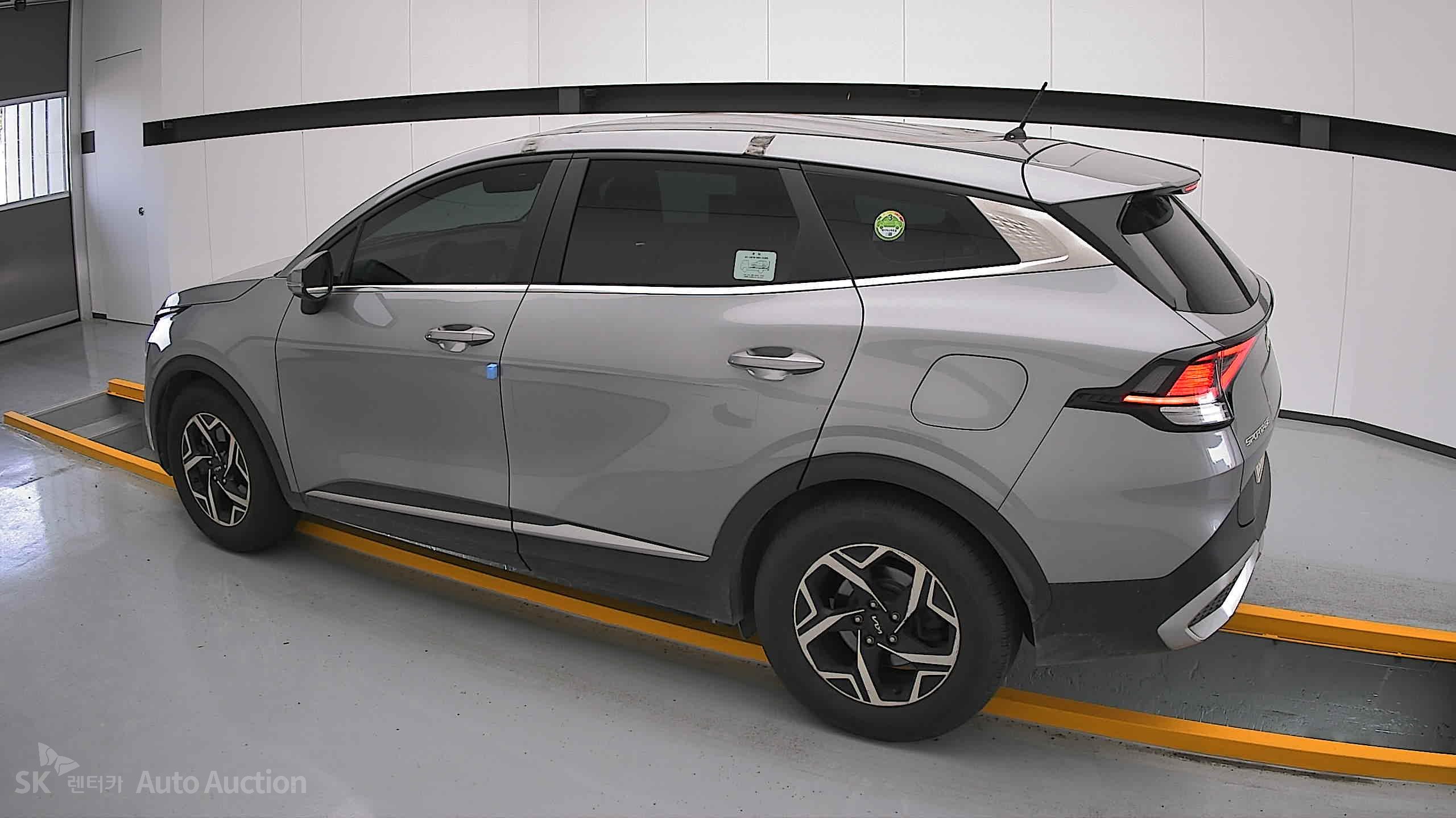 2022 - kia sportage