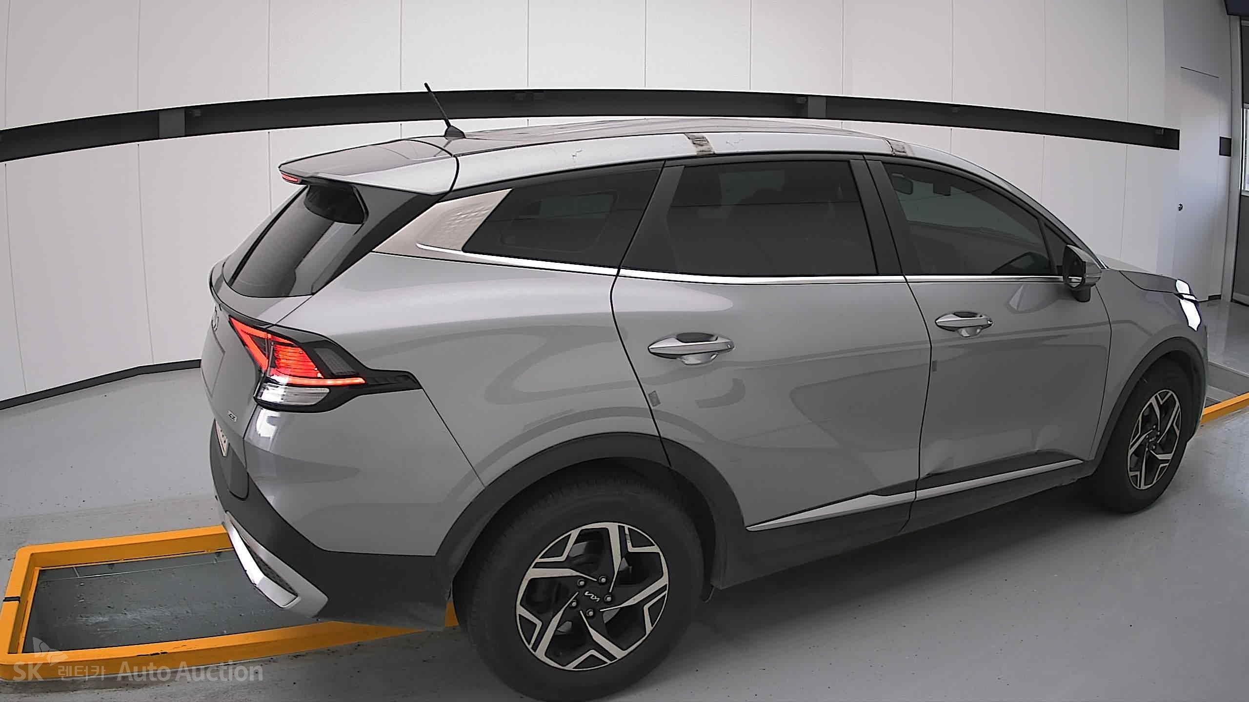 2022 - kia sportage