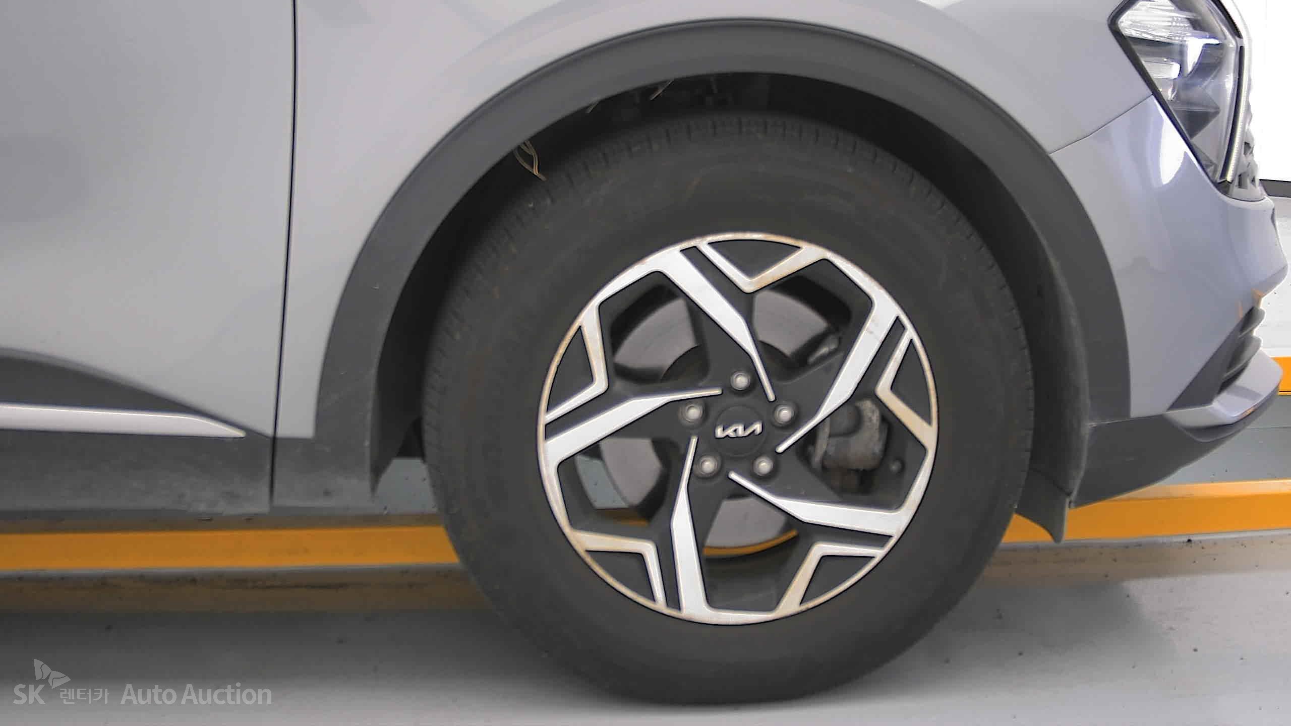 2022 - kia sportage