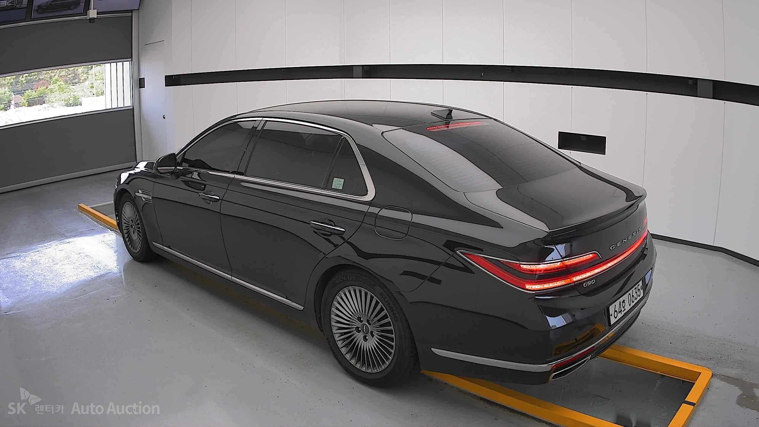 2019 - genesis g90