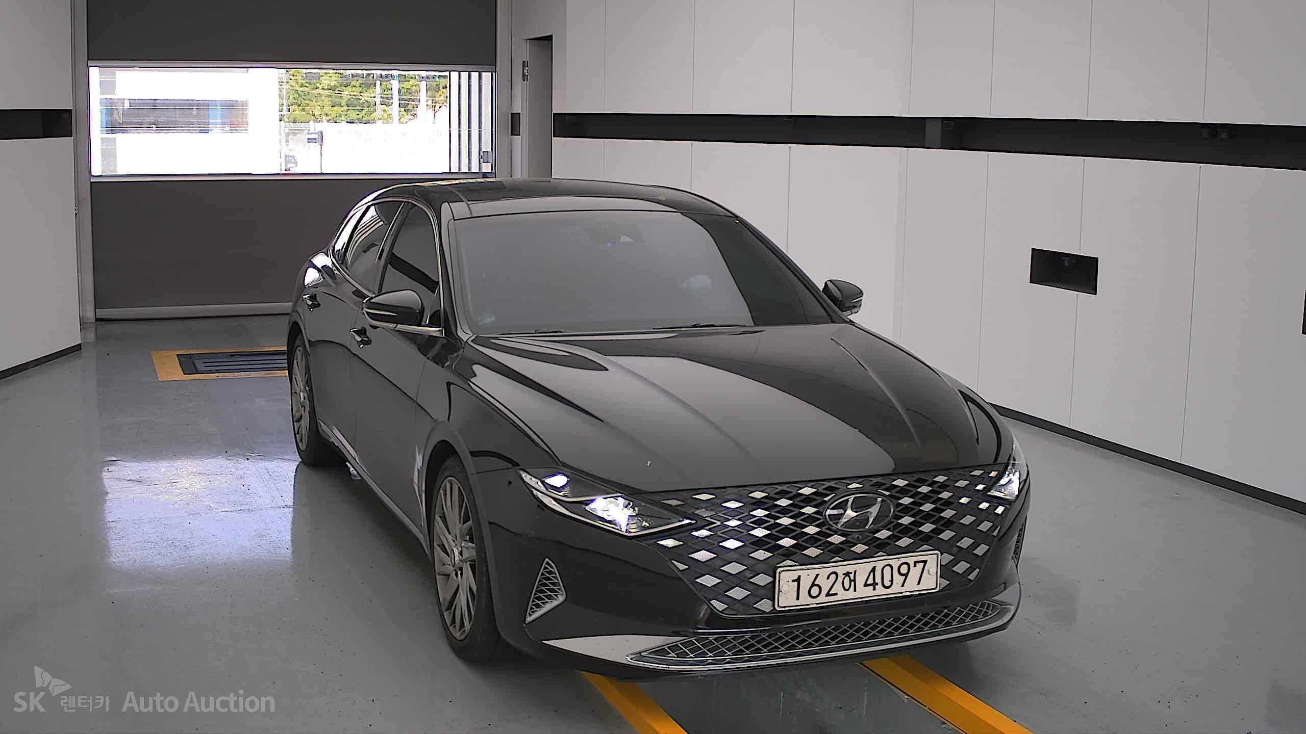 2021 - hyundai grandeur