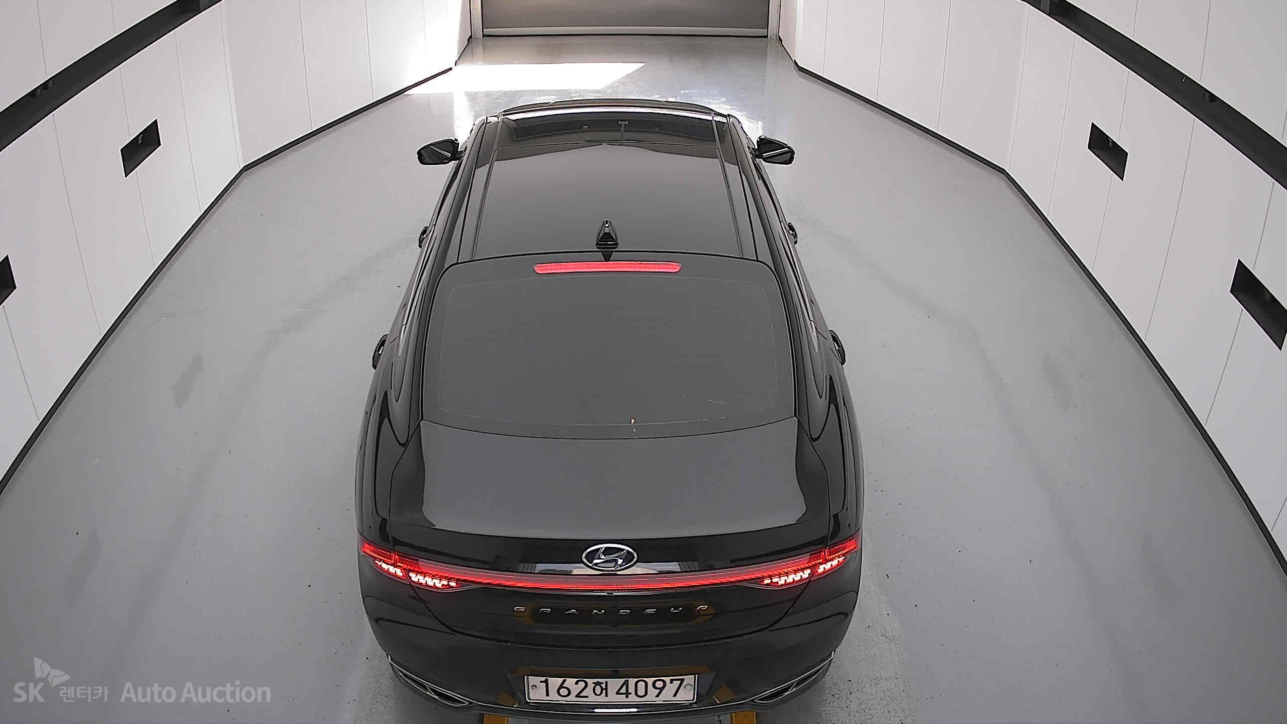 2021 - hyundai grandeur