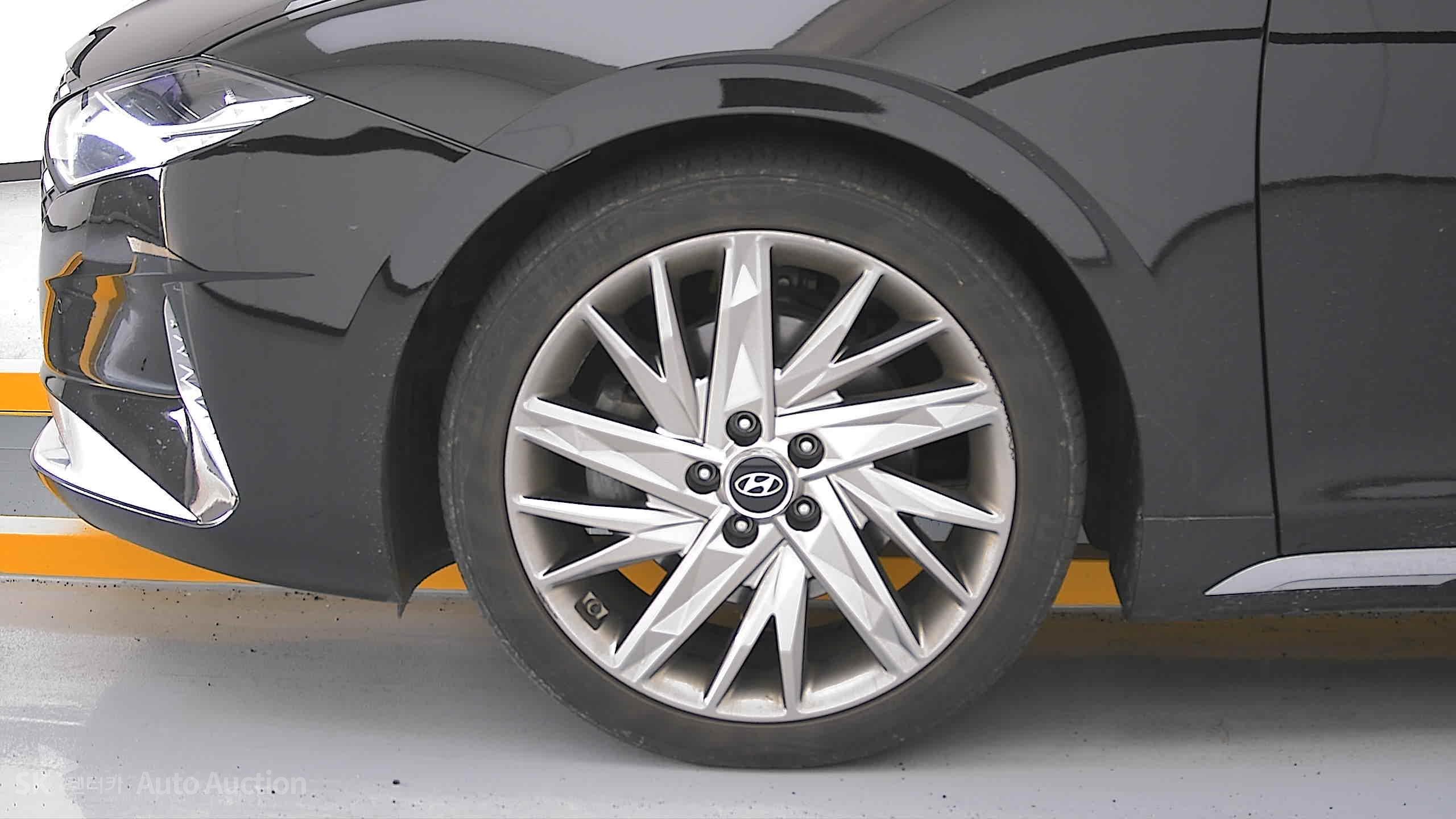 2021 - hyundai grandeur