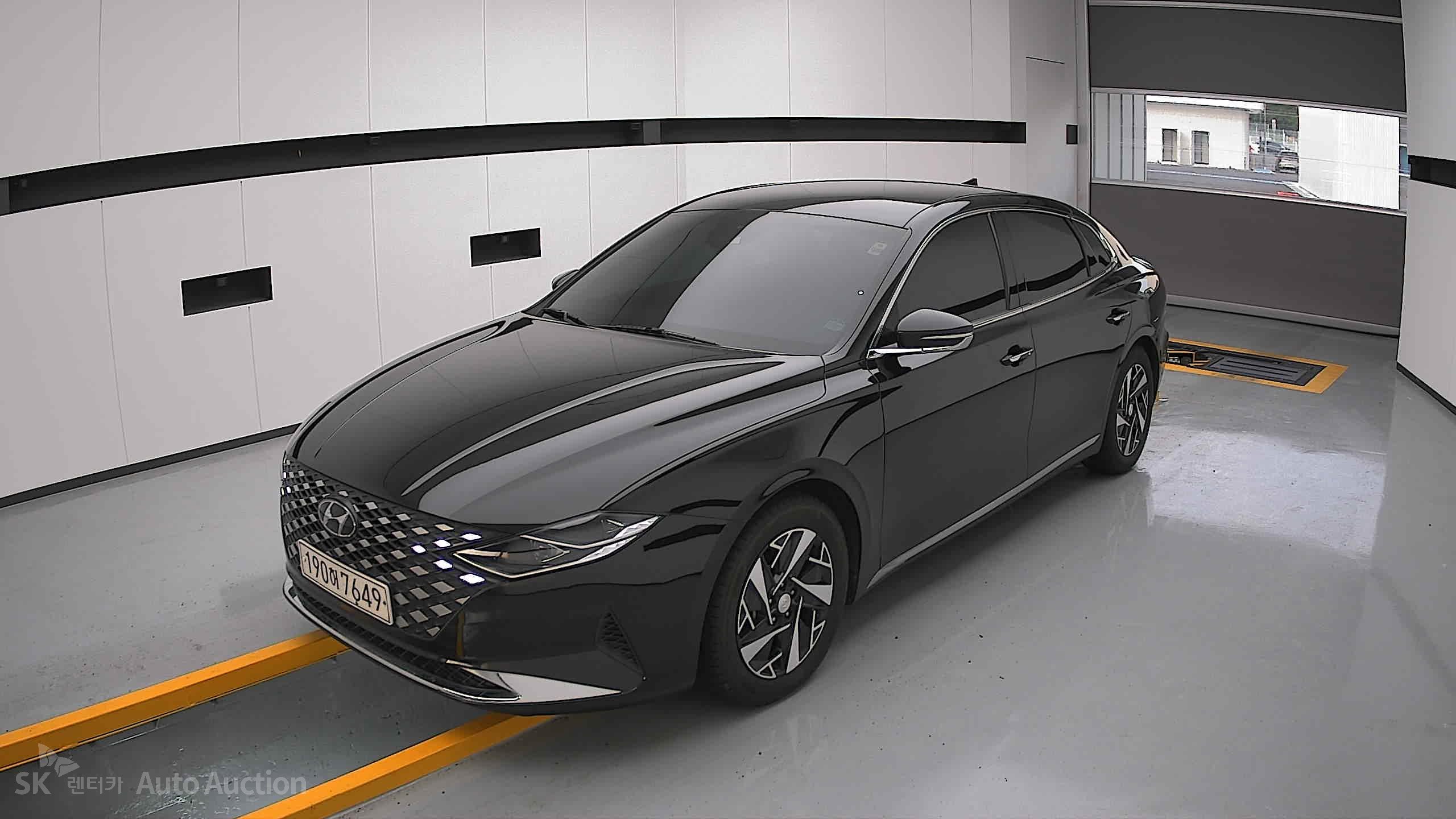 2022 - hyundai grandeur