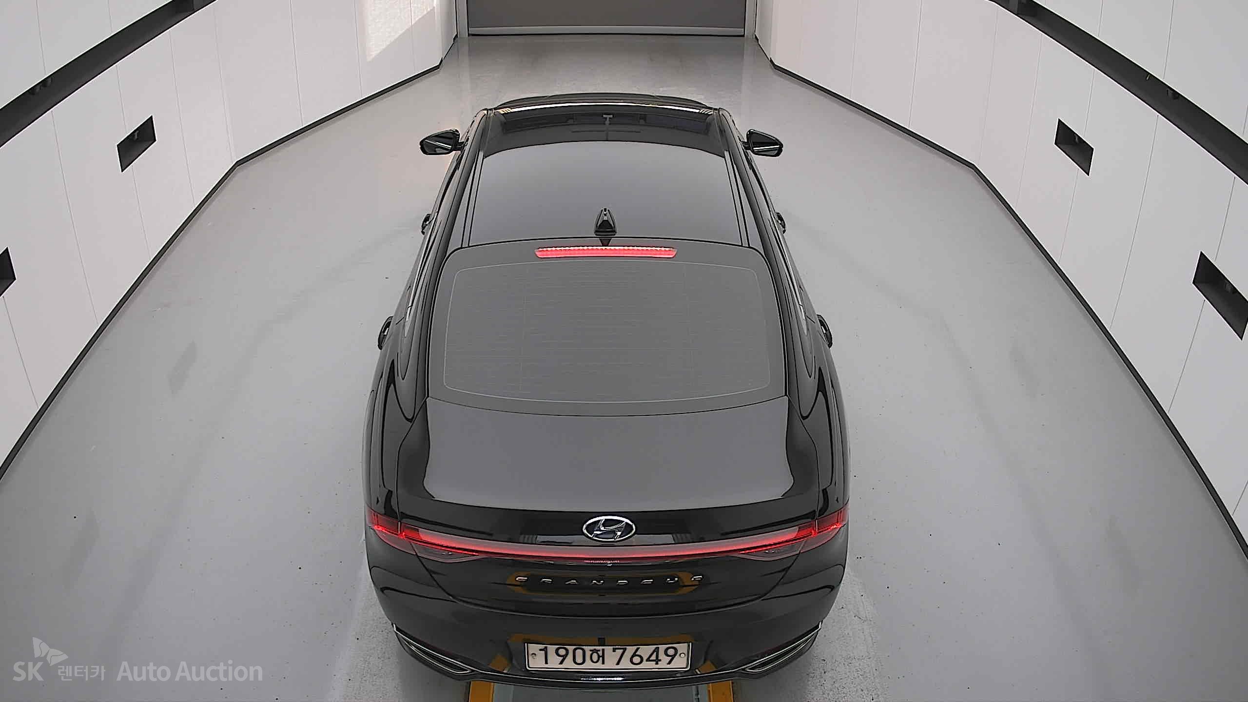 2022 - hyundai grandeur