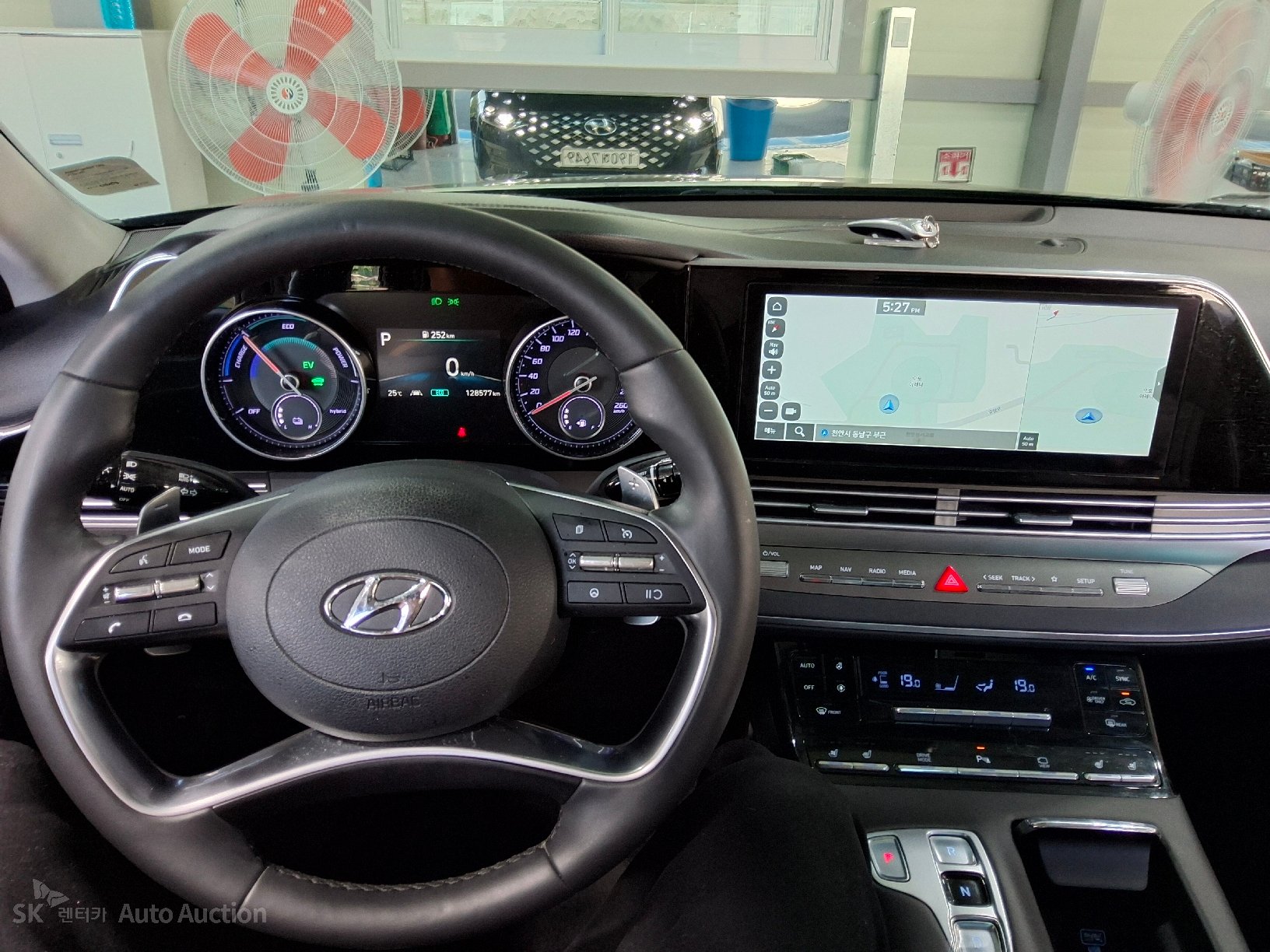 2022 - hyundai grandeur