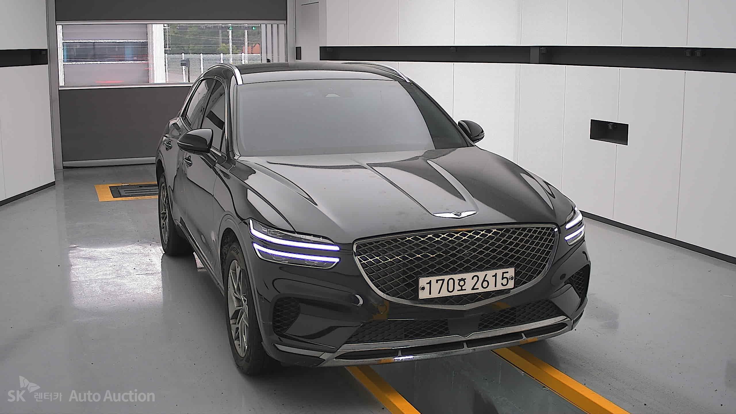 2021 - genesis gv70