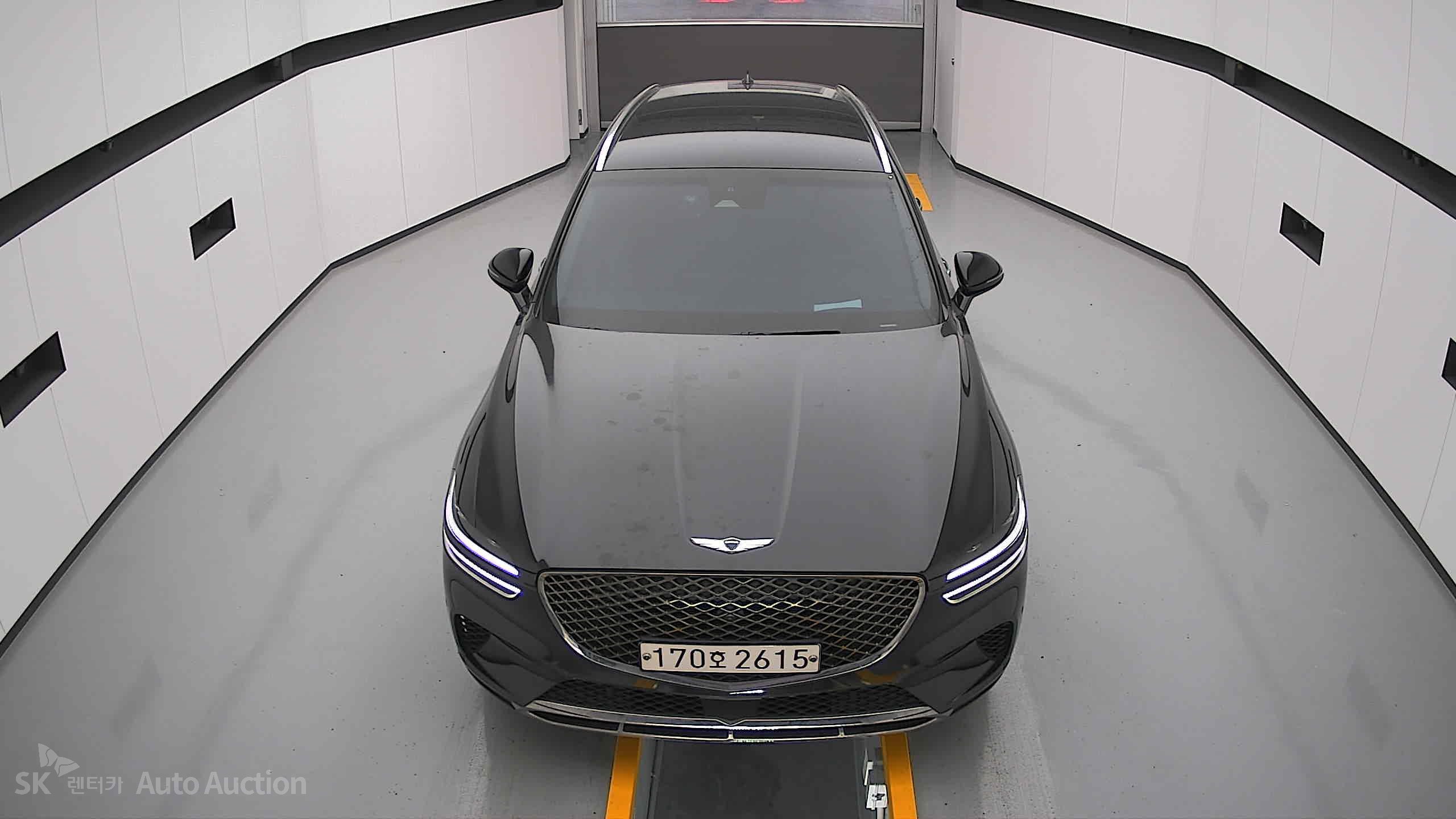 2021 - genesis gv70