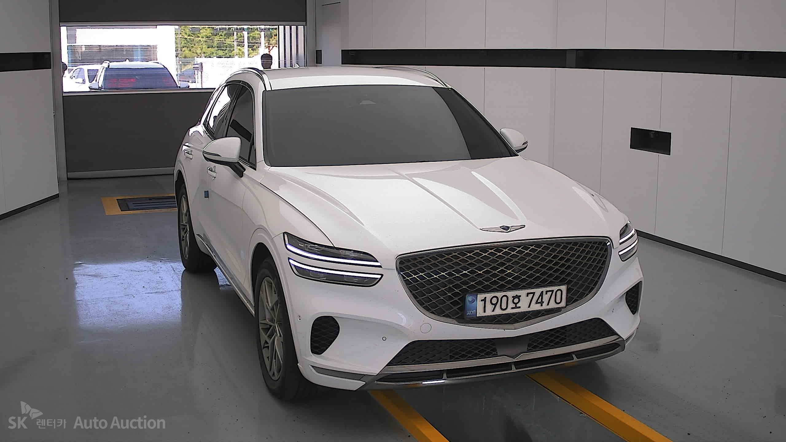2022 - genesis gv70