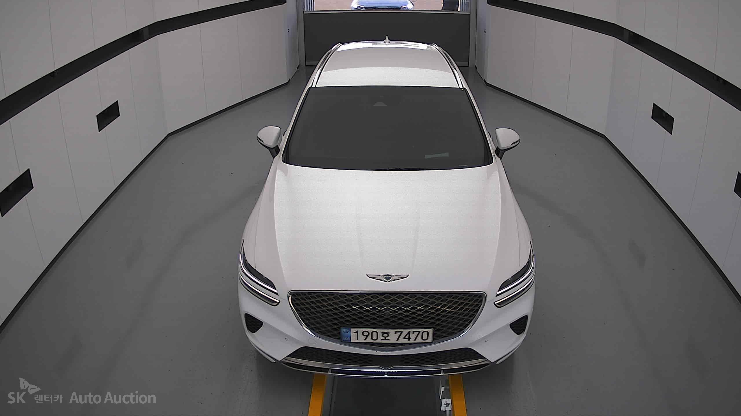 2022 - genesis gv70