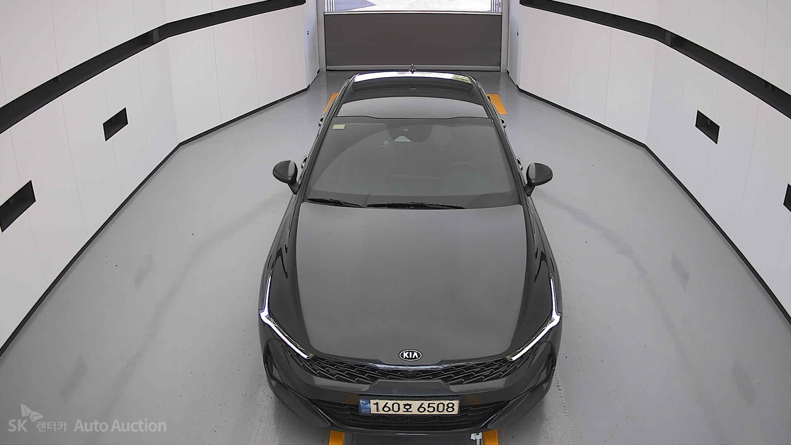 2021 - kia k5