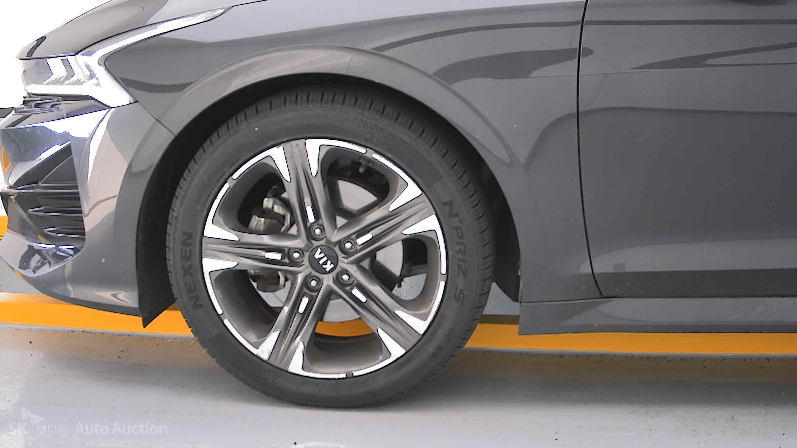 2021 - kia k5