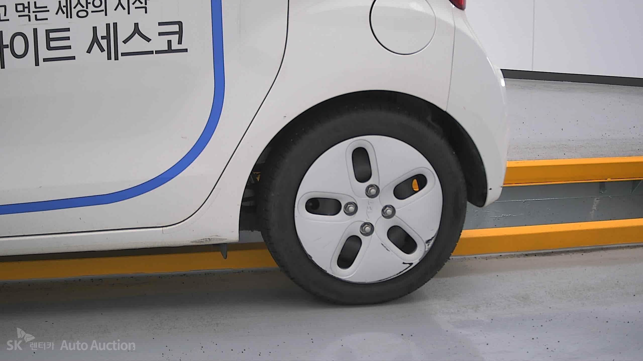 2022 - kia ray