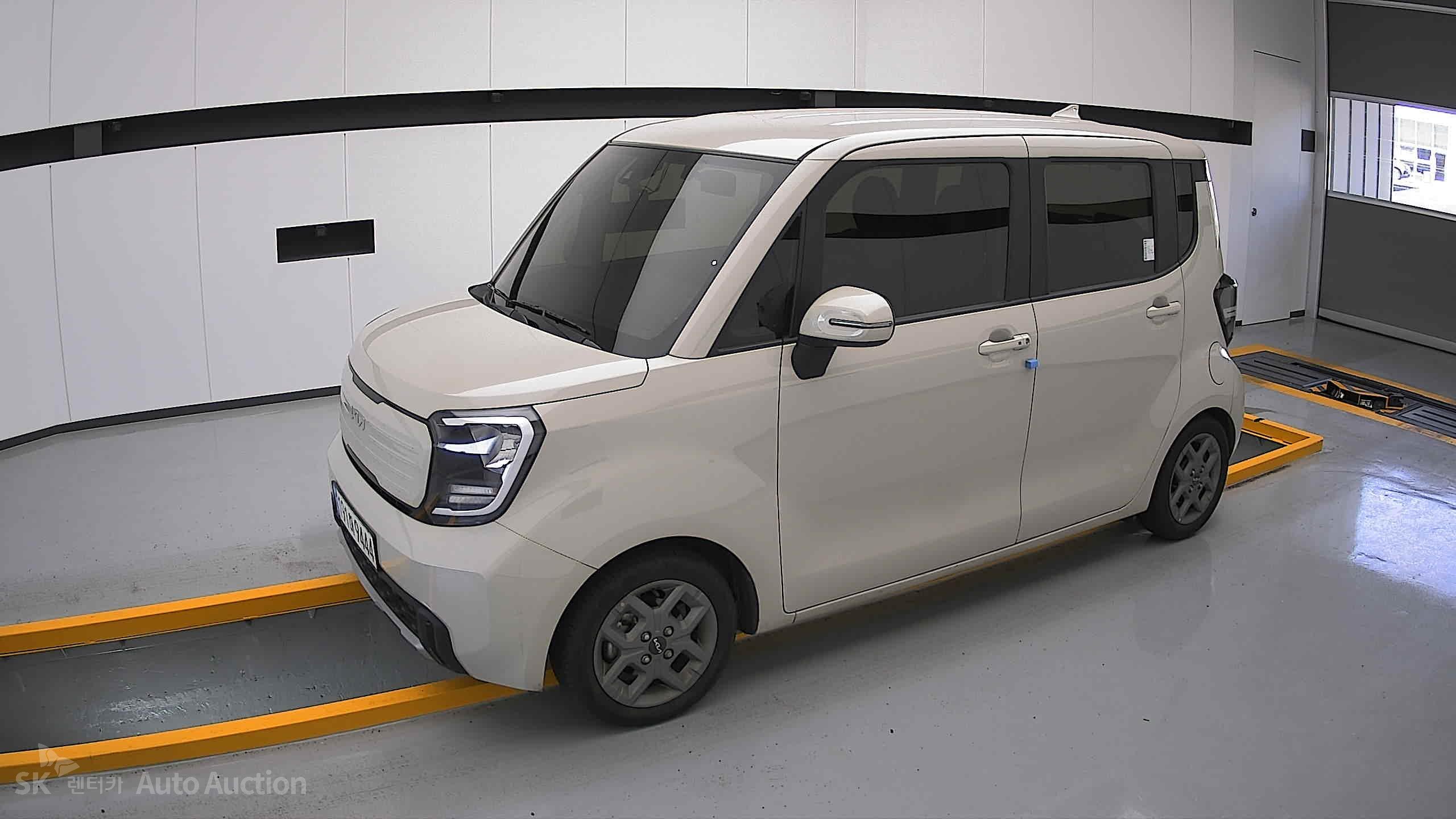 2023 - kia ray