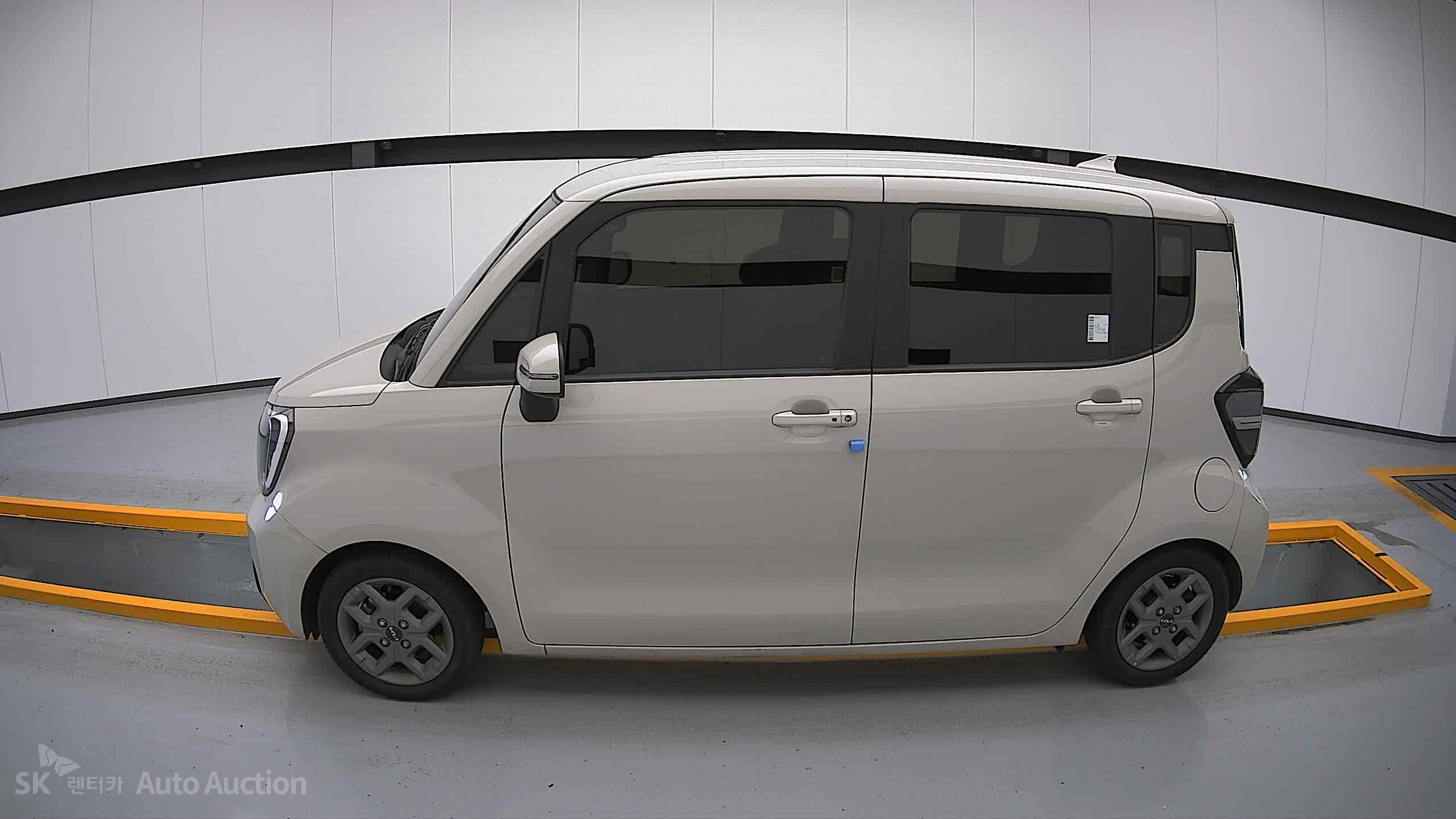 2023 - kia ray